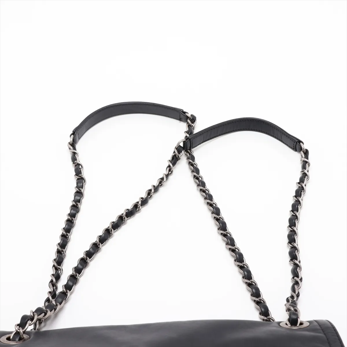 Matelassé Coated Leather x Leather Chain Shoulder Bag, Black, Gunmetal Hardware, 15483772, Serial Number 15 — view 6