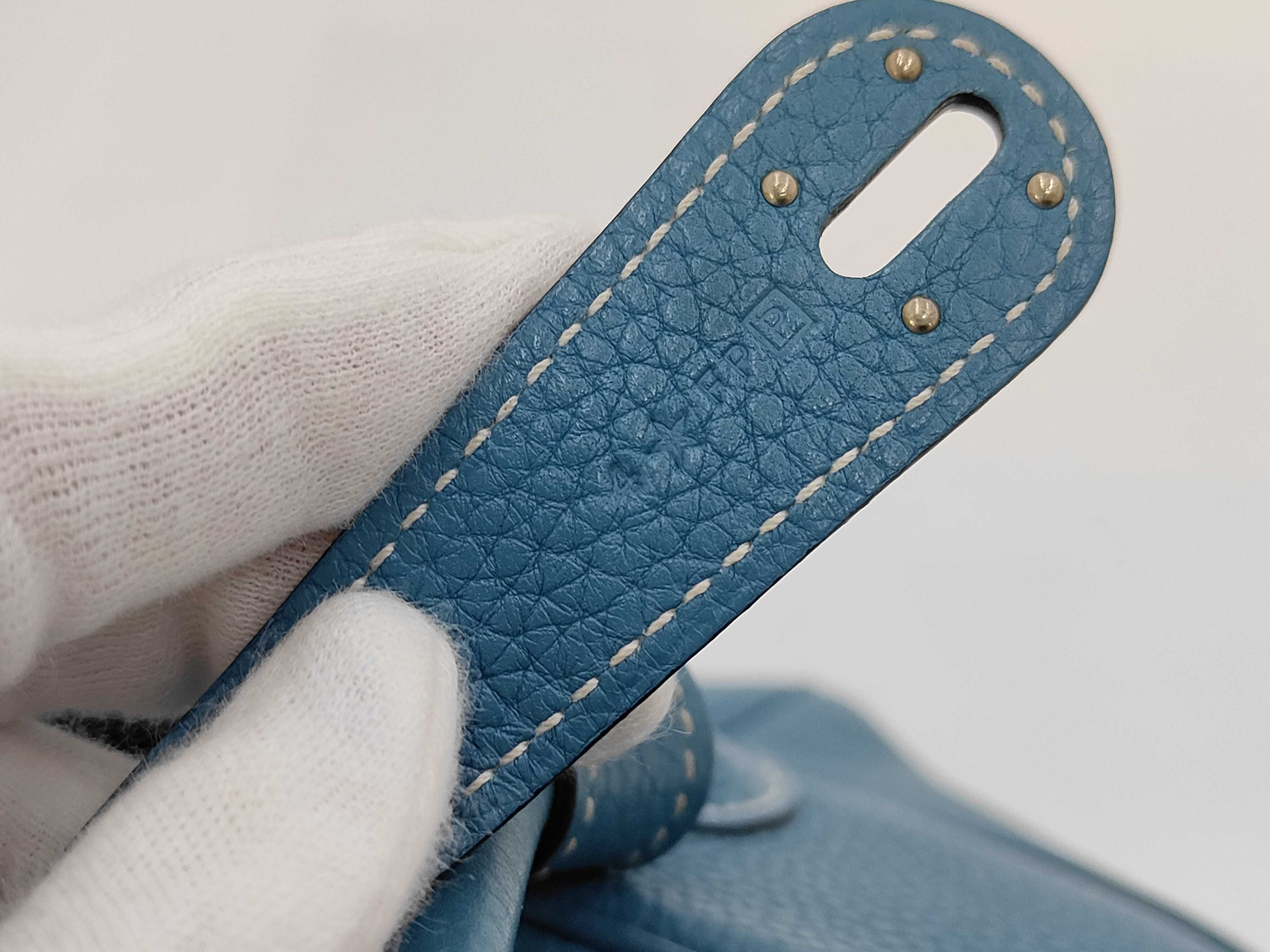 Lindy 34 Shoulder Bag — view 12