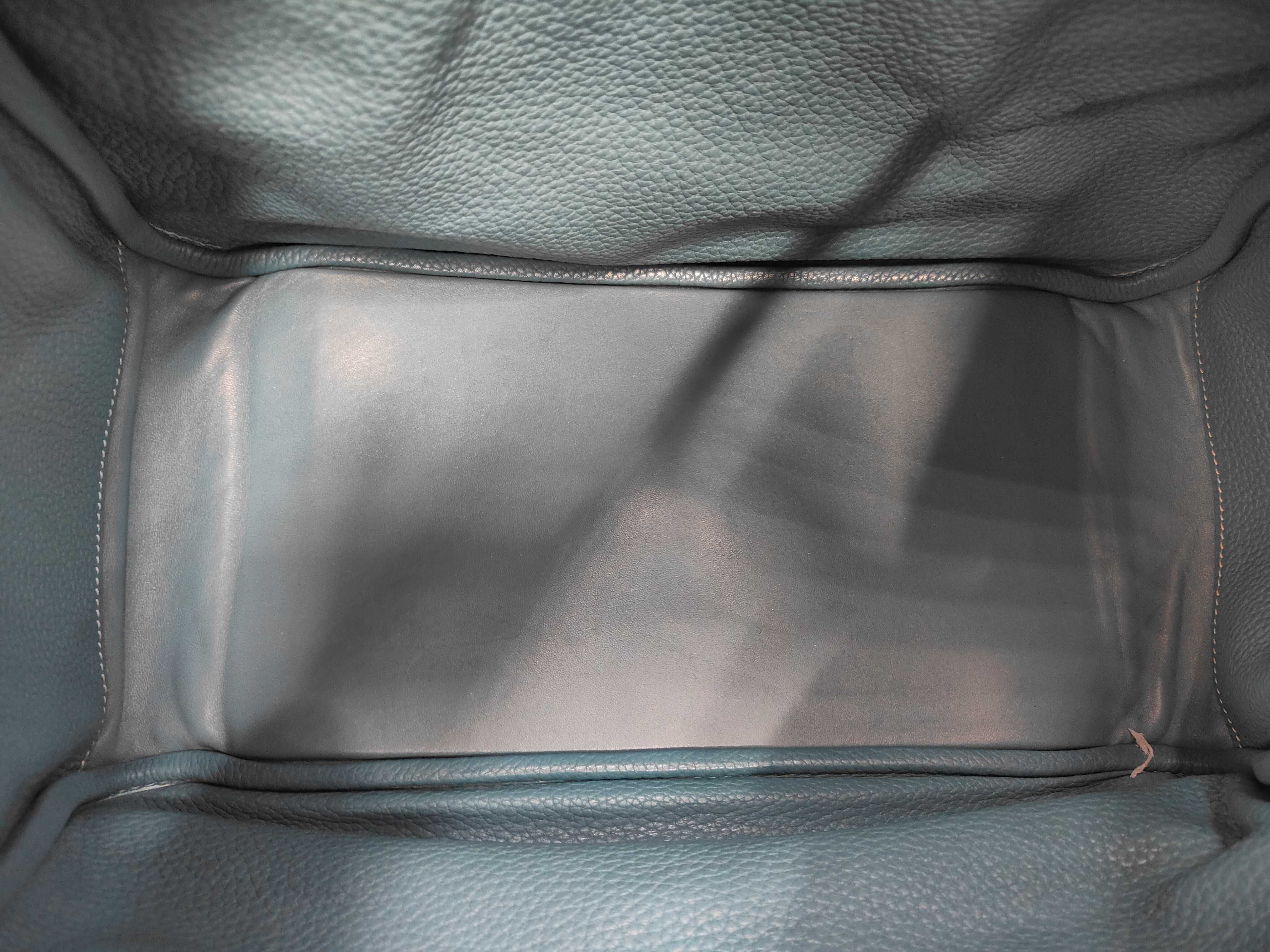 Lindy 34 Shoulder Bag — view 10