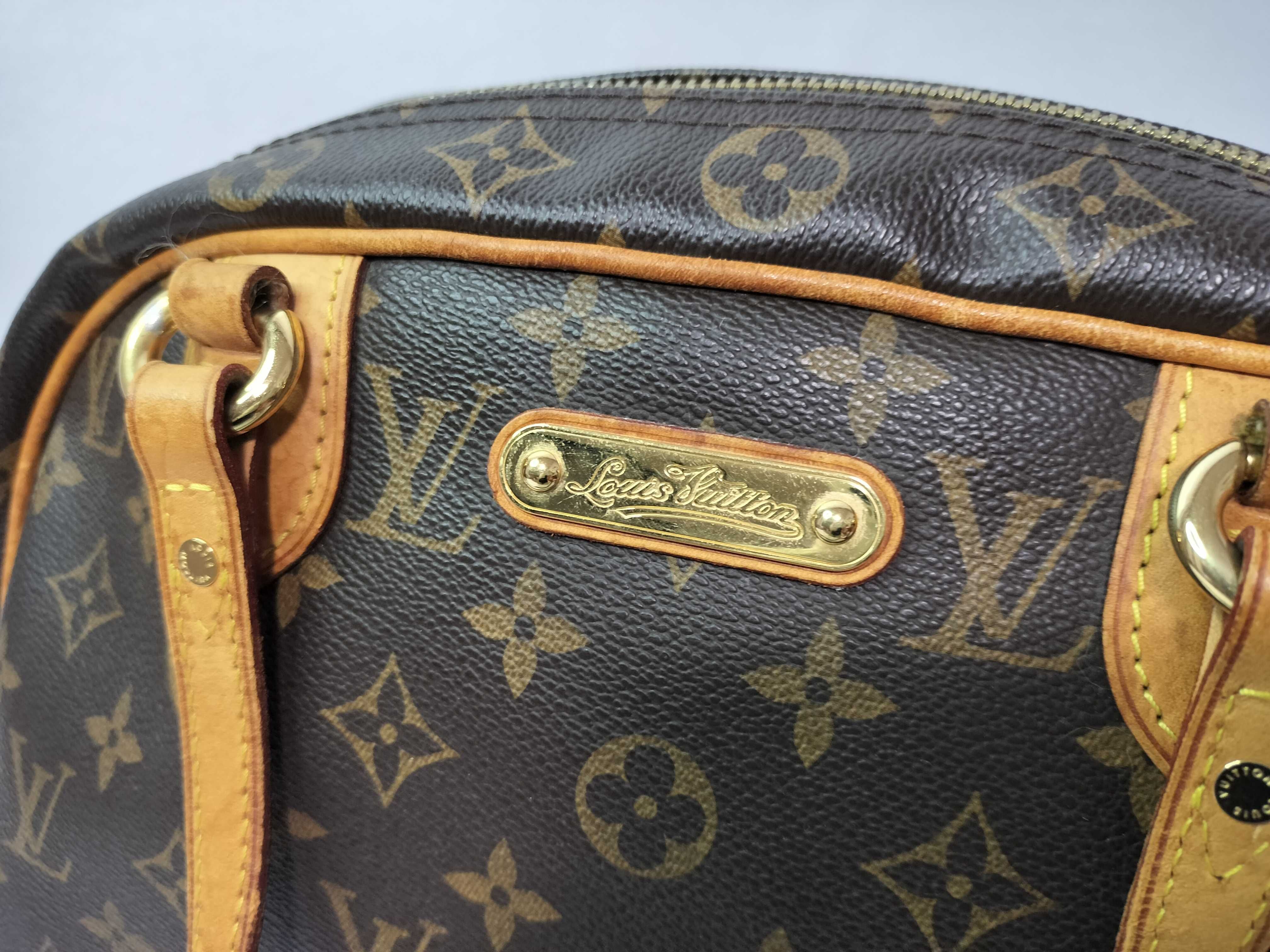 Monogram LV Montorgueil MI0069 Handbag — view 12