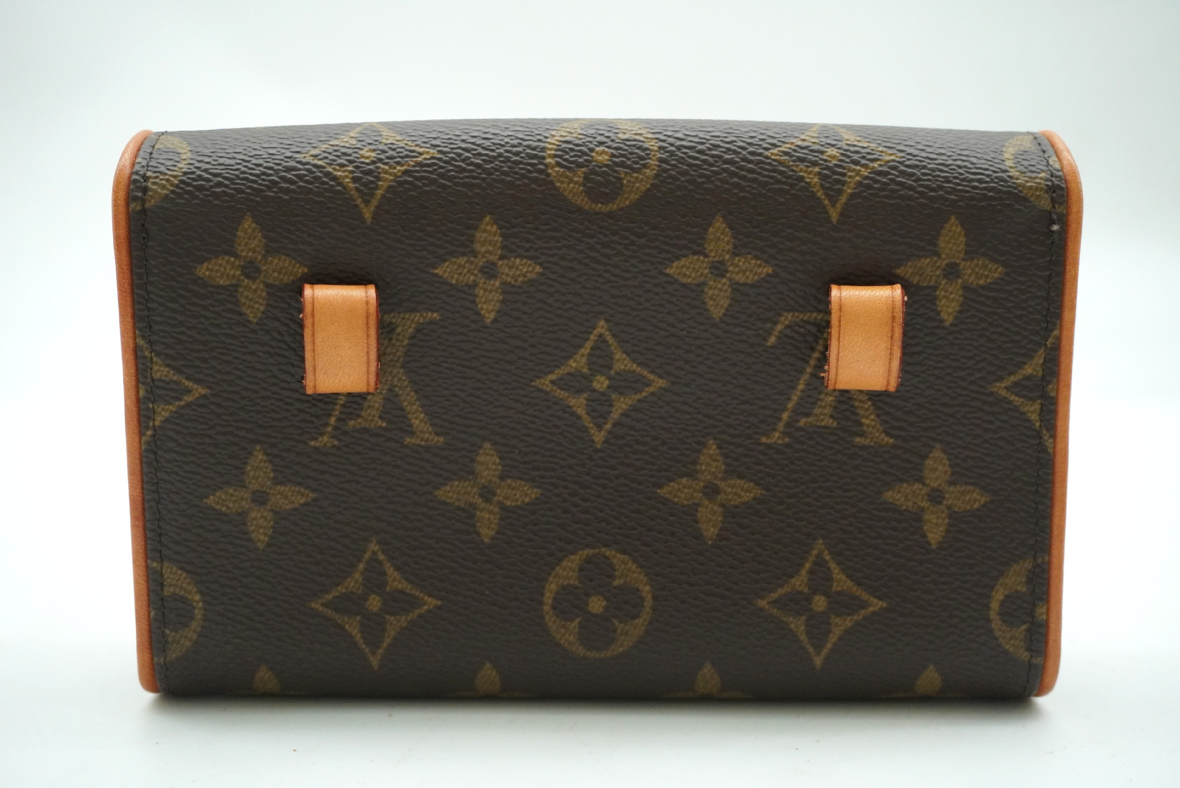 Monogram Pochette Florentine M51855 Waist Bag — view 2