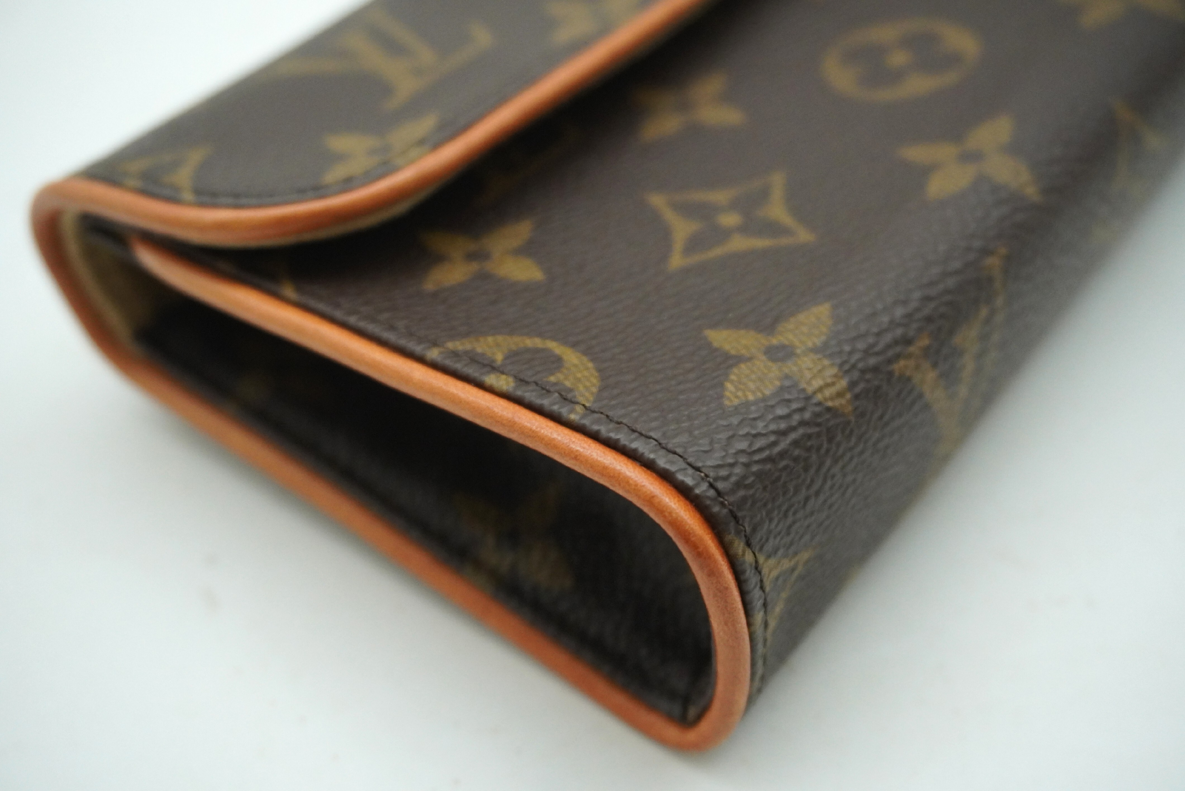 Monogram Pochette Florentine M51855 Waist Bag — view 6