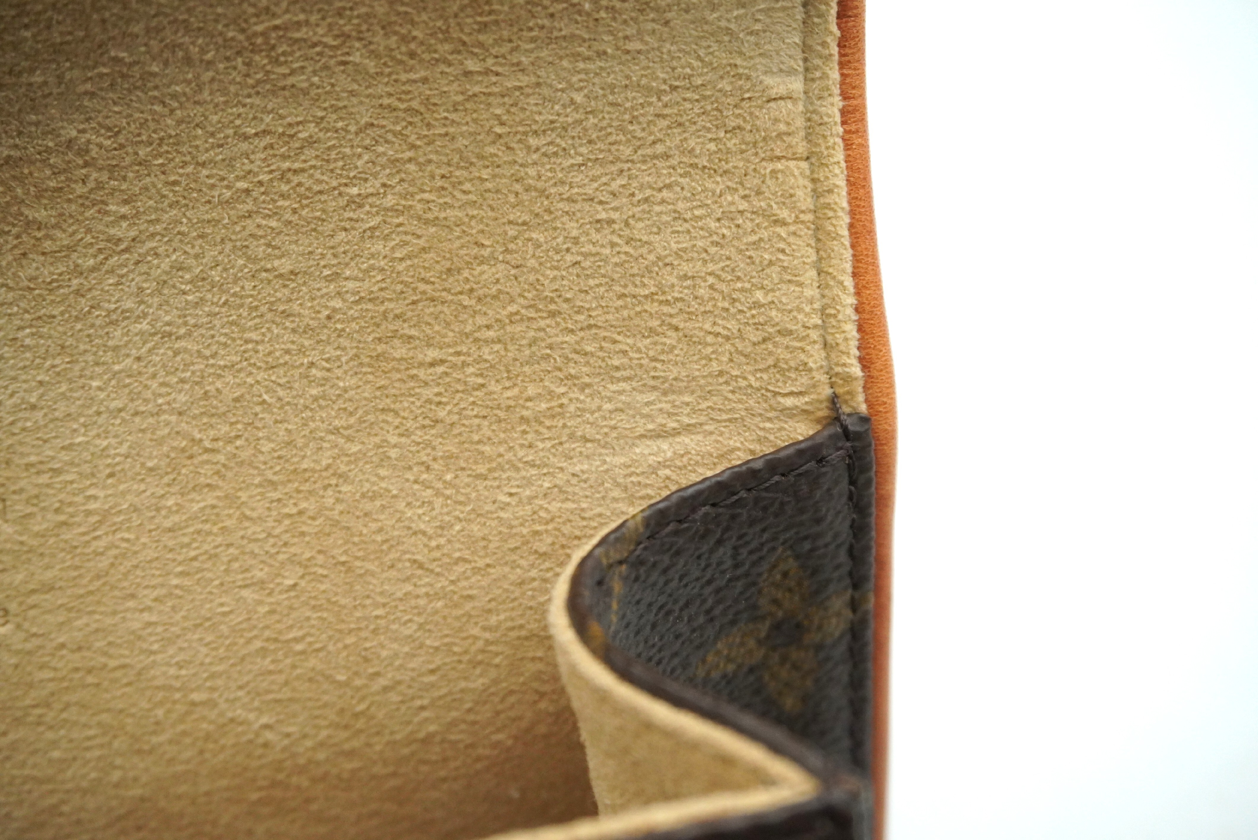 Monogram Pochette Florentine M51855 Waist Bag — view 9