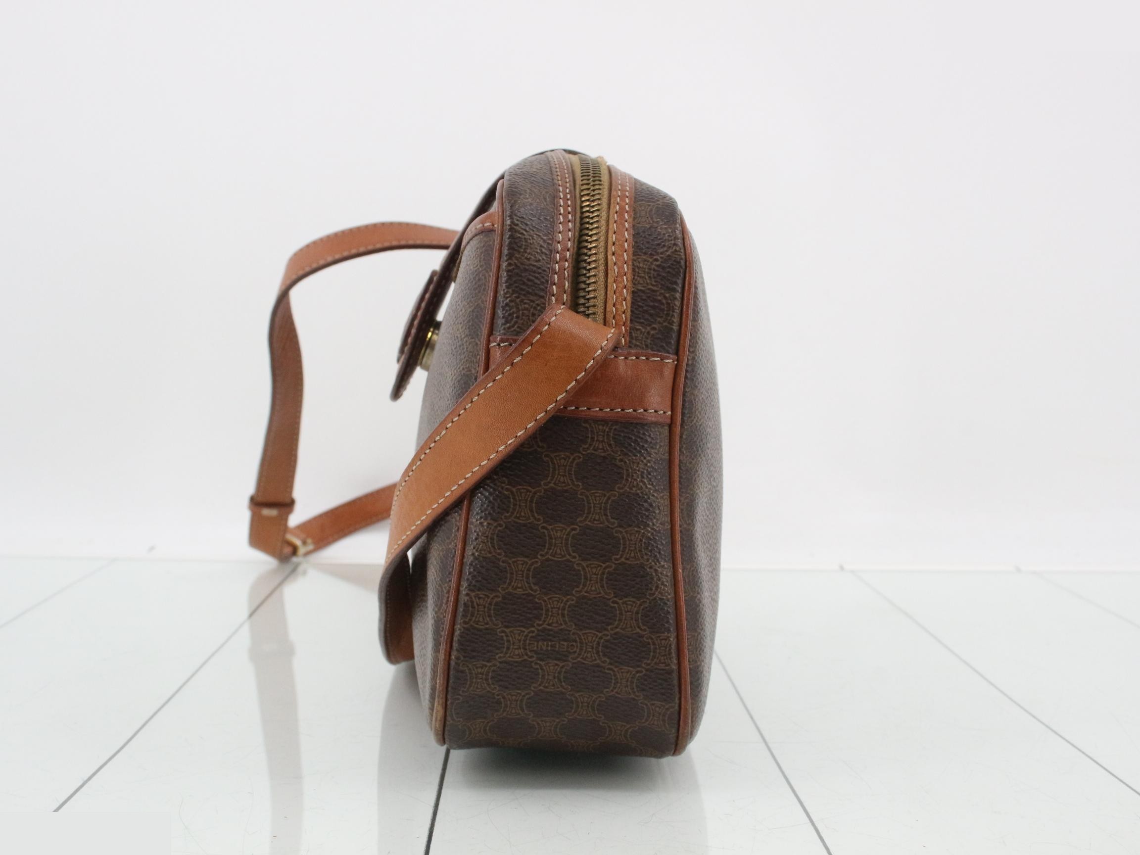 Triomphe Vintage Shoulder Bag — view 3