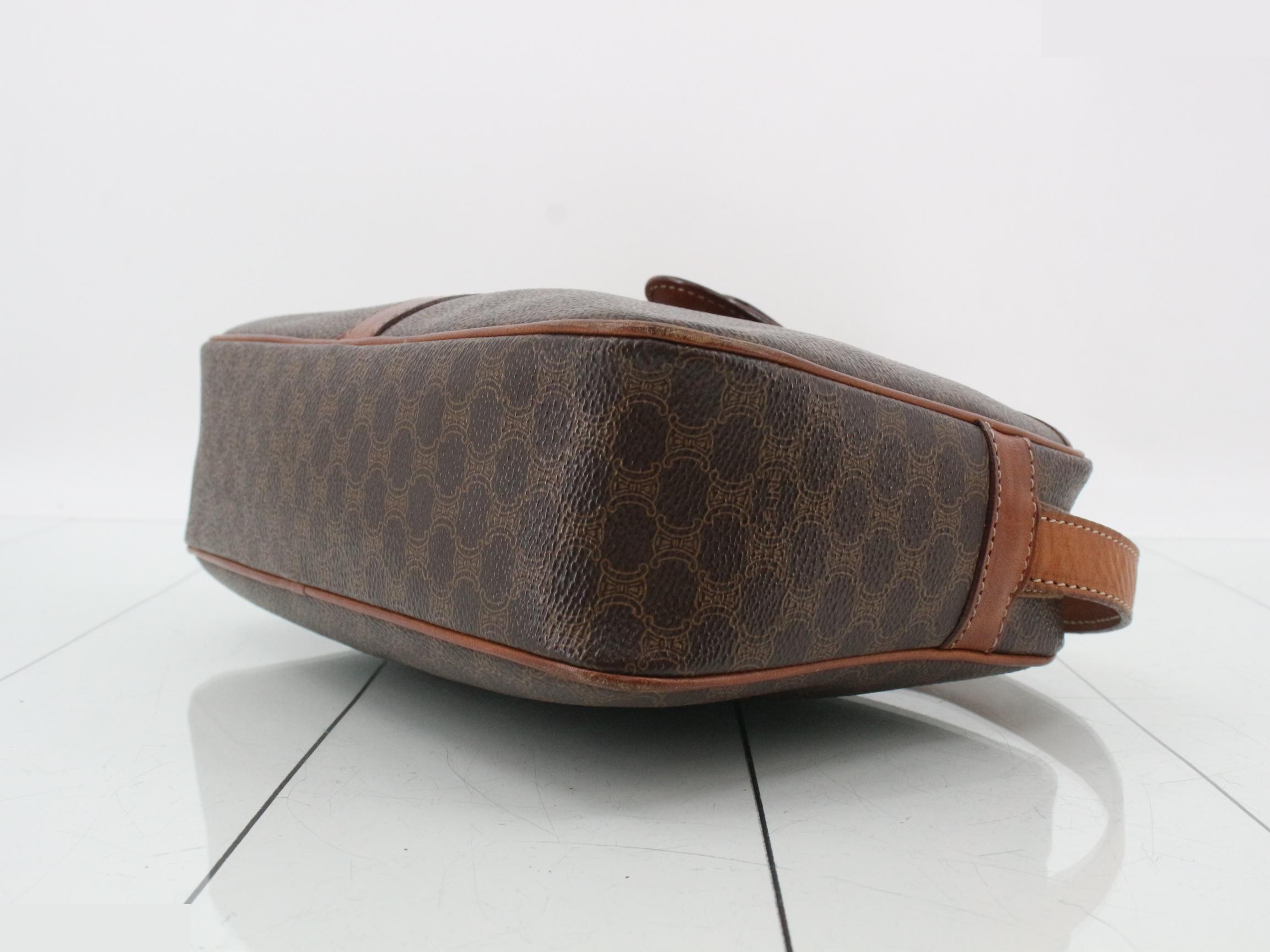 Triomphe Vintage Shoulder Bag — view 6