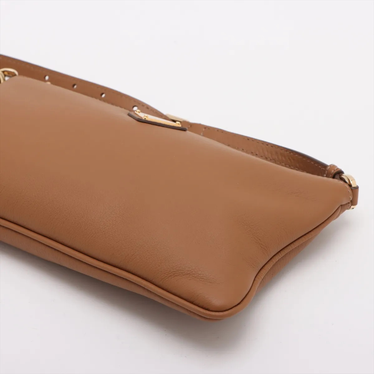 Soft Grain Leather Shoulder Bag Brown 1BC238 — view 3
