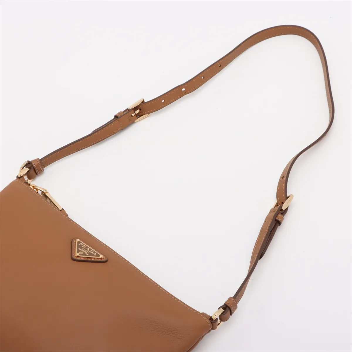 Soft Grain Leather Shoulder Bag Brown 1BC238 — view 5