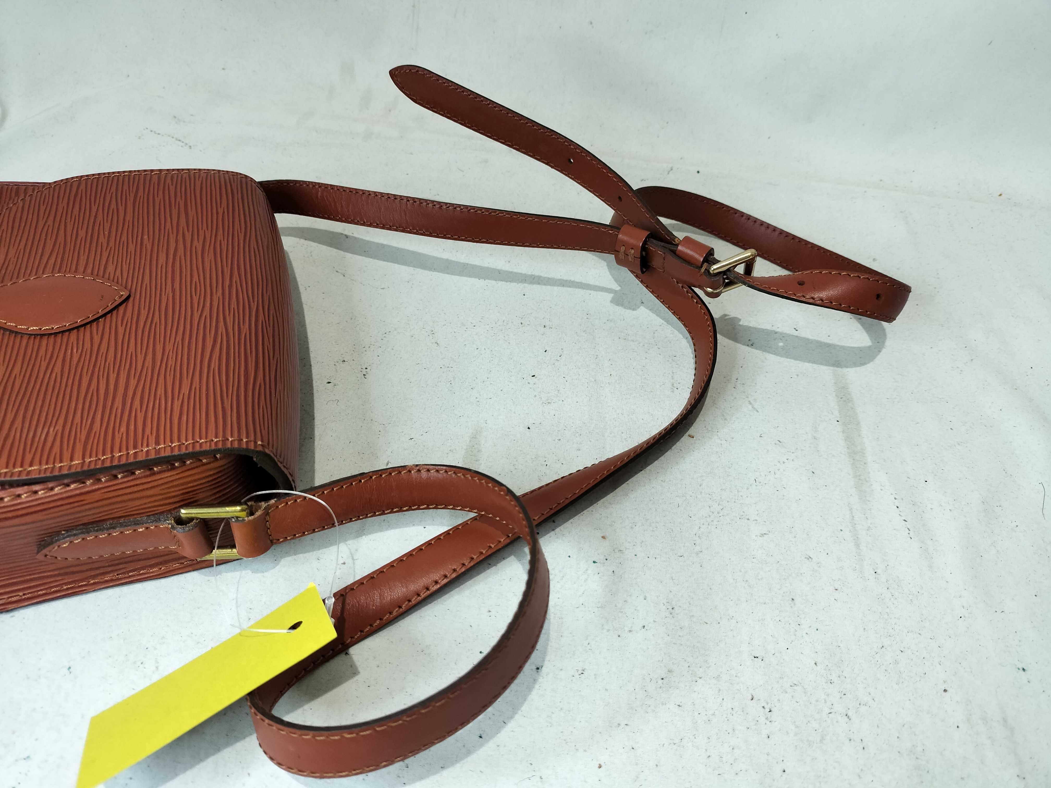 Epi Mini Saint Cloud Brown Shoulder Bag — view 4