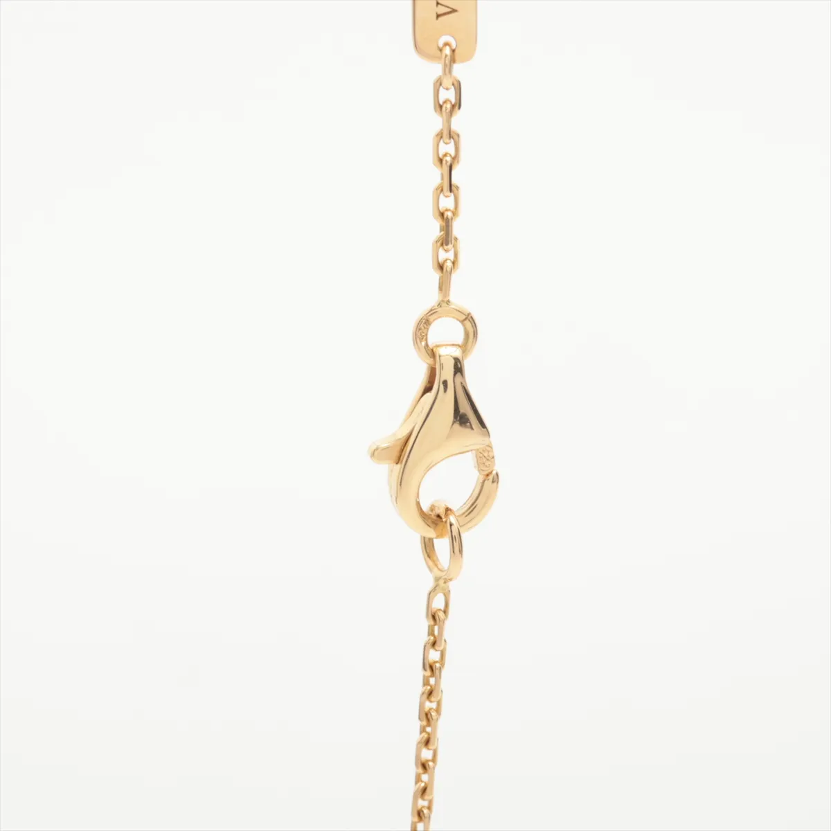 Vintage Alhambra Shell Necklace, 750 (Yellow Gold), 5.3g, JE074080. Features: exposed lobster clasp, open jump ring, and — view 3