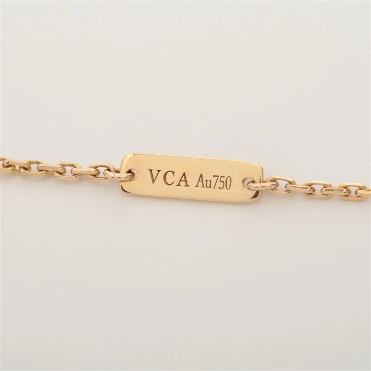 Vintage Alhambra Shell Necklace, 750 (Yellow Gold), 5.3g, JE074080. Features: exposed lobster clasp, open jump ring, and — view 4