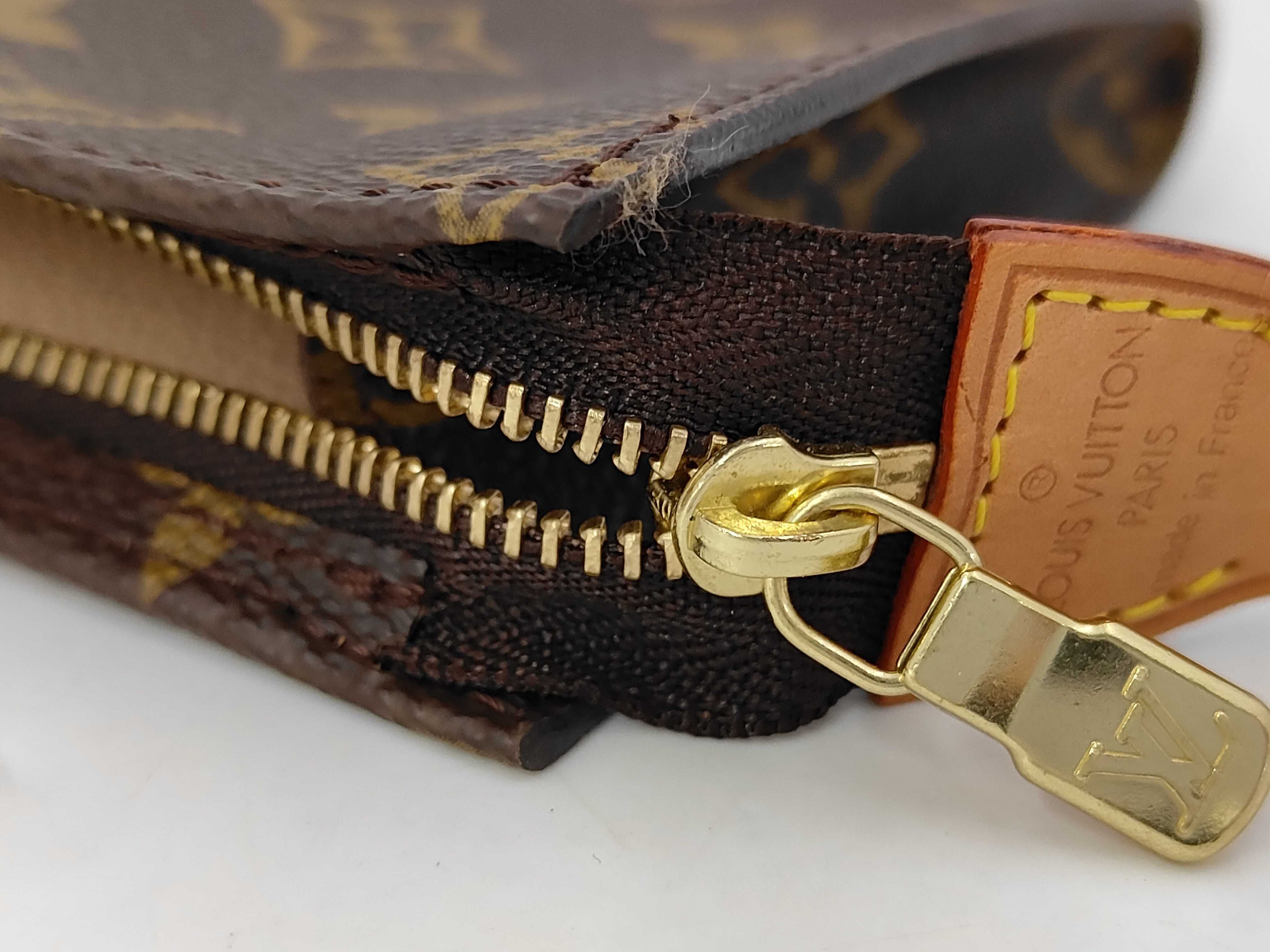 Monogram Louis Vuitton Monogram Bucket PM Attached Pouch FL1020 Pouch — view 5