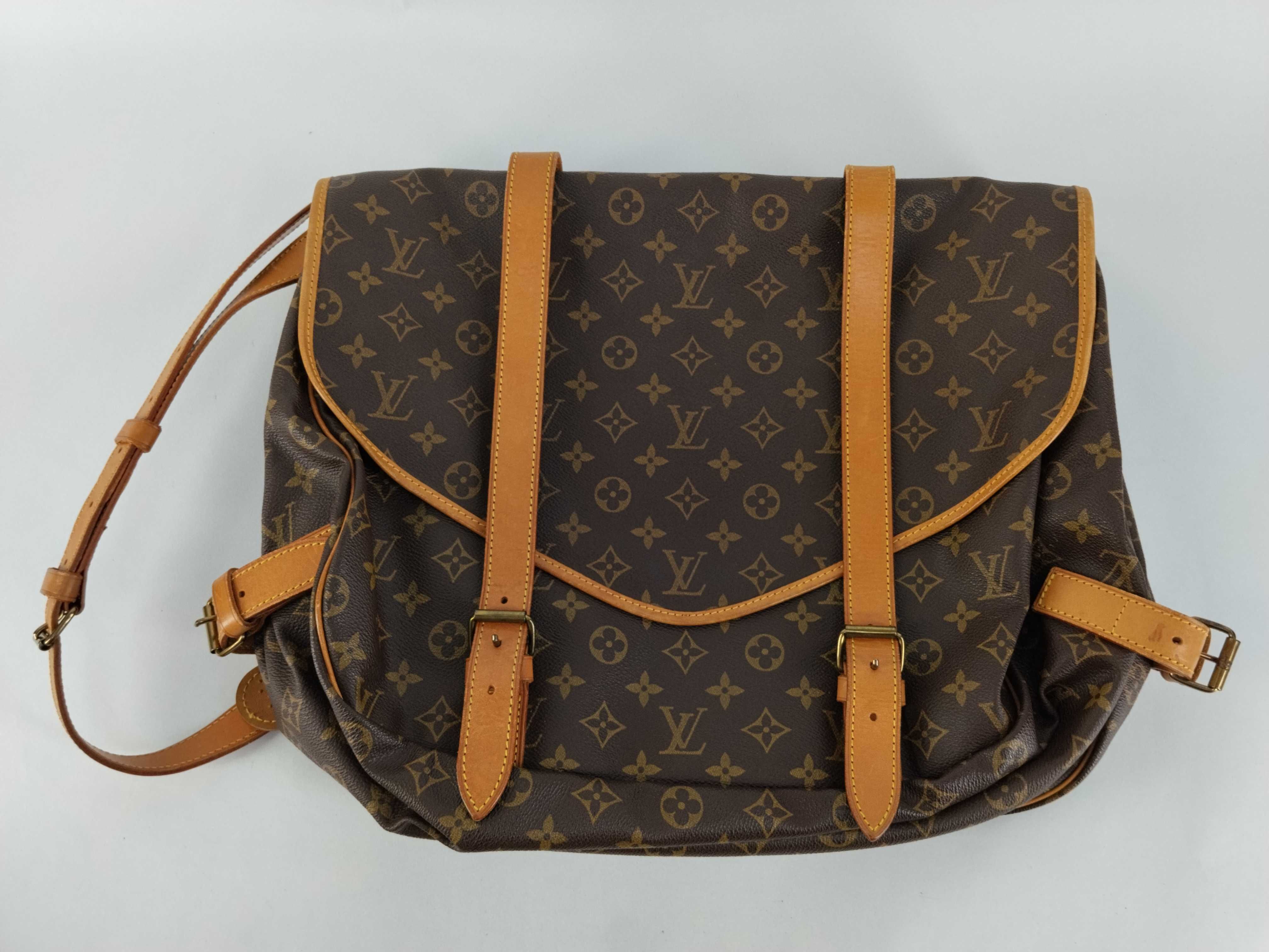 Monogram Louis Vuitton Saumur 43 M42252 Monogram Shoulder Bag