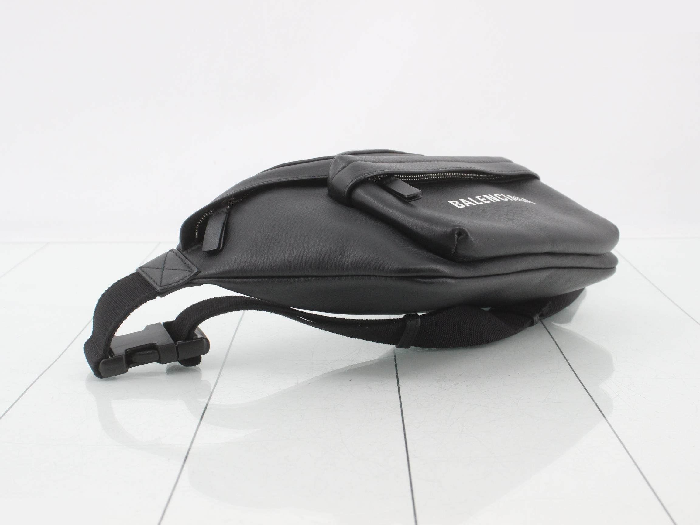 Leather body bag, black — view 5