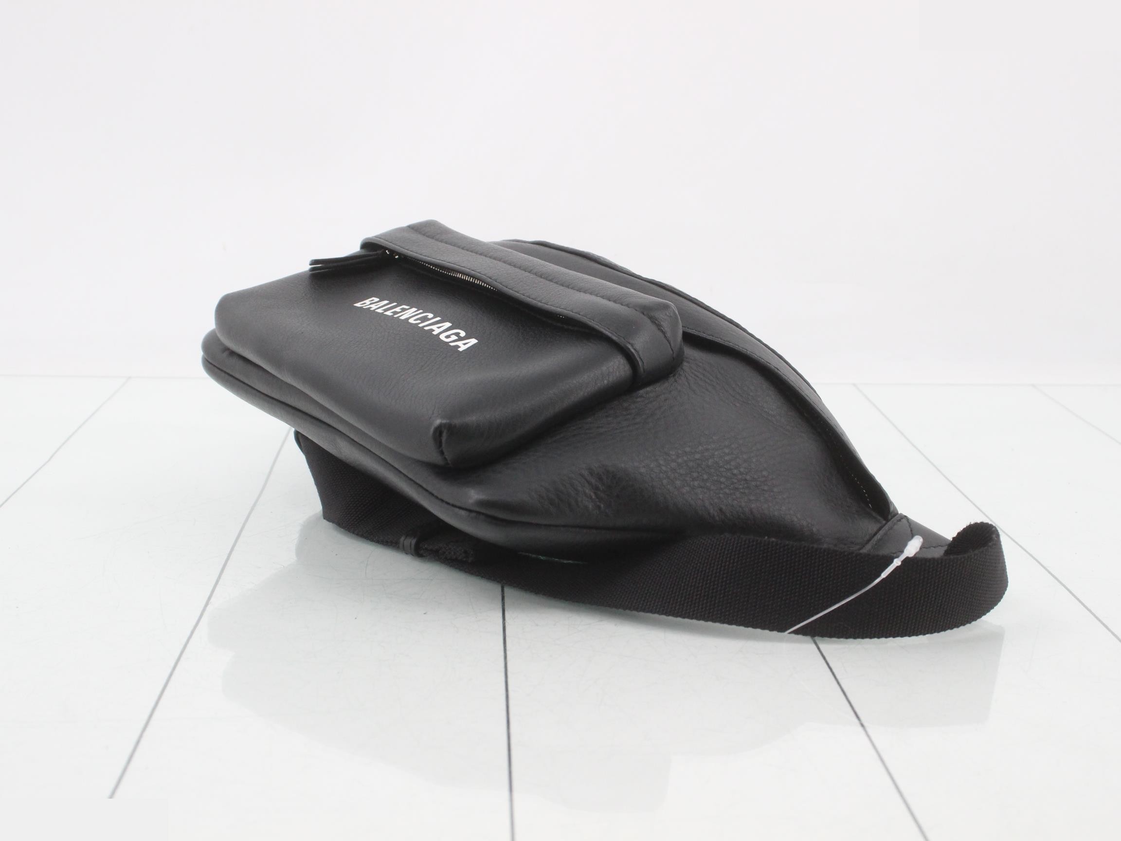 Leather body bag, black — view 6