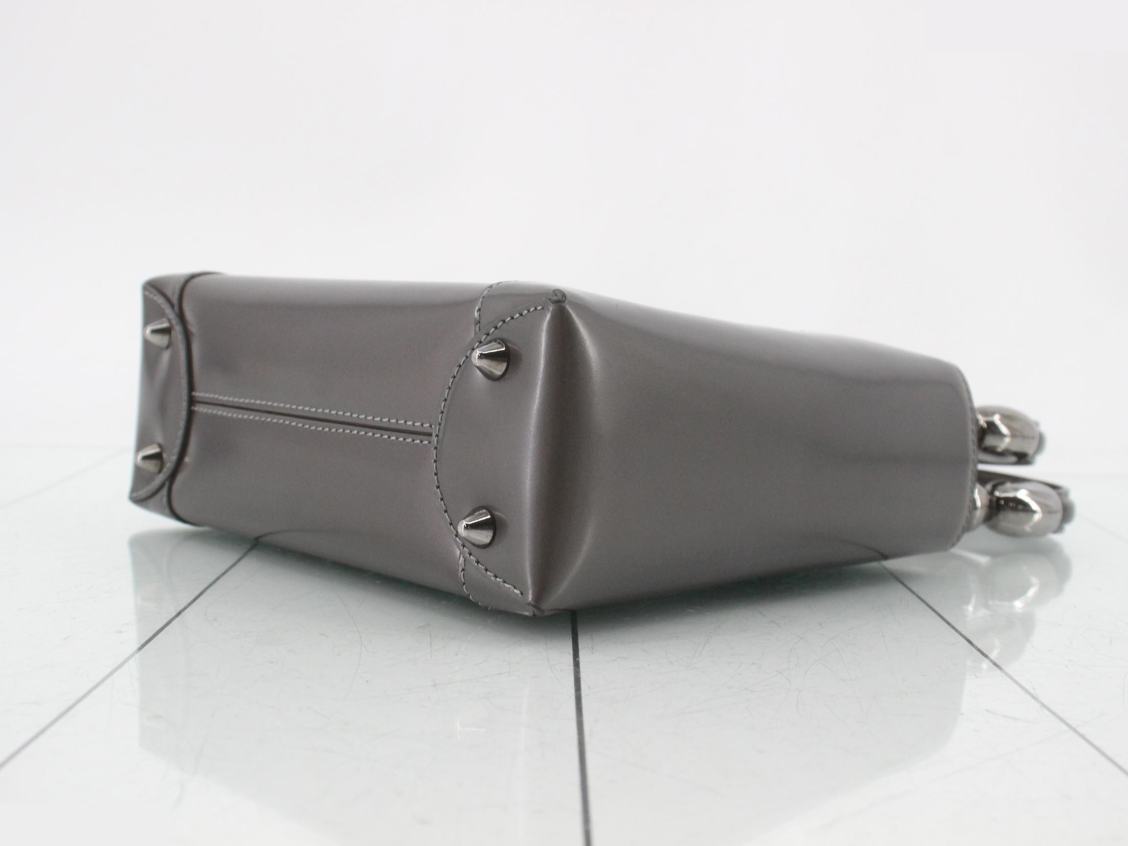 Maris Pearl handbag with charm — view 6