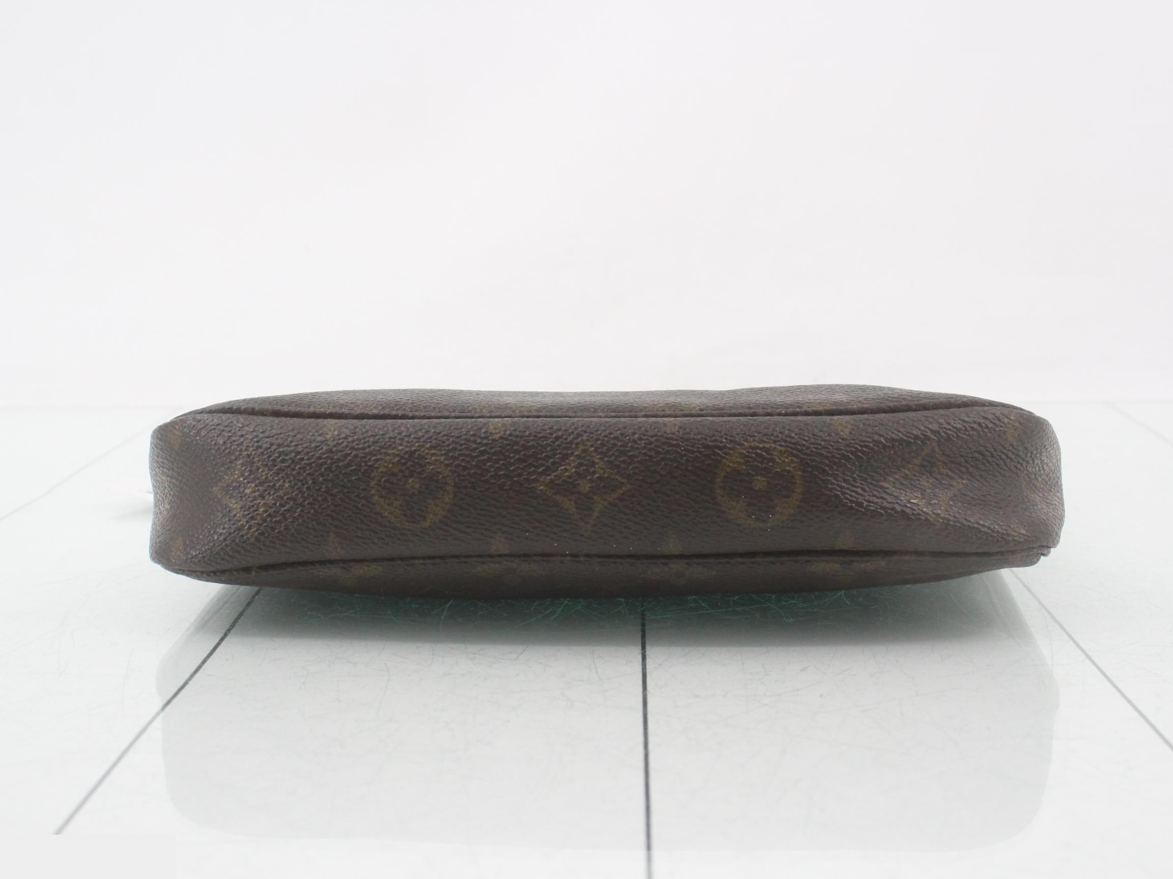 Monogram Pochette Accessoires (older model) handbag — view 3