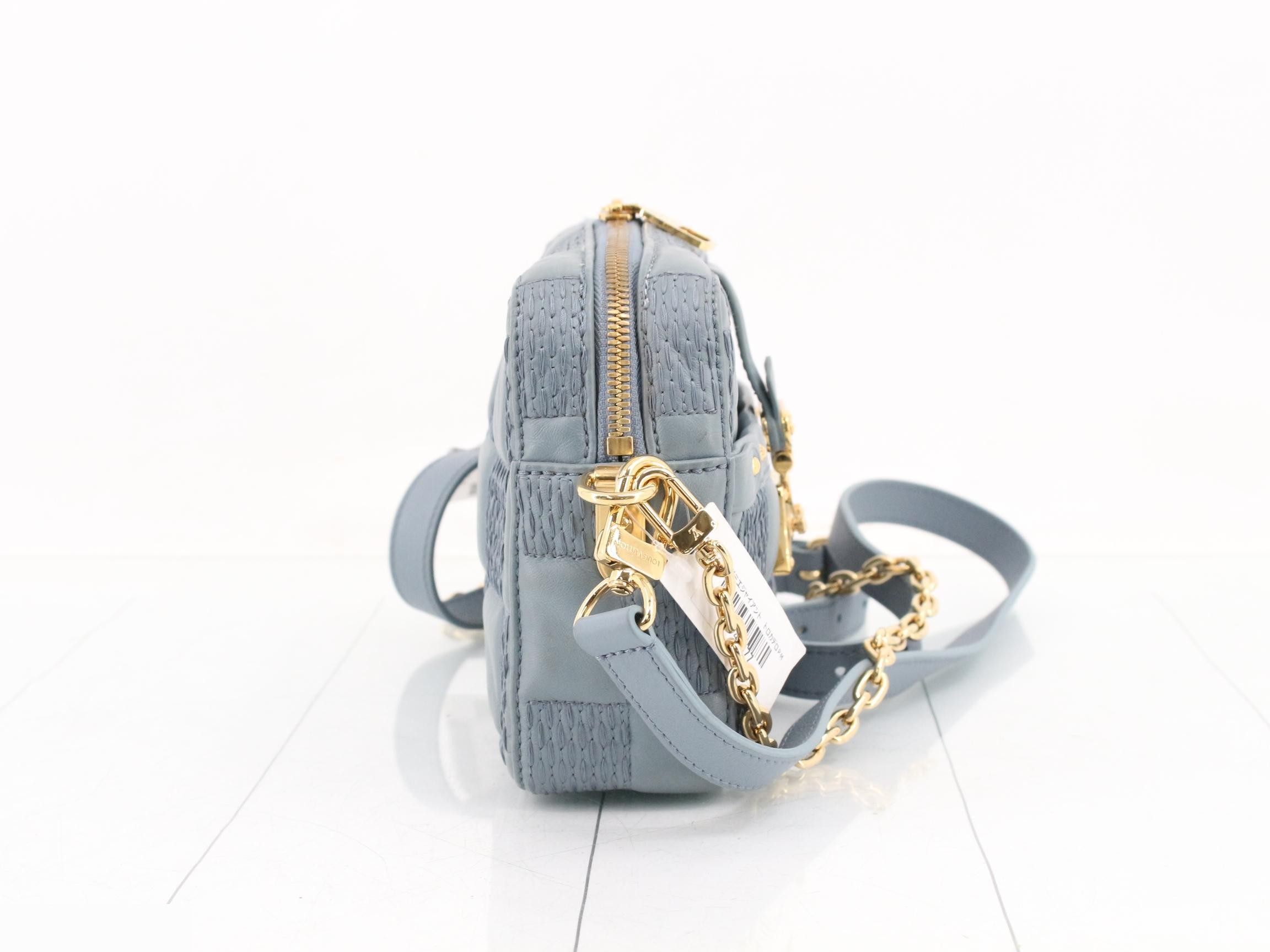Damier Giant Troca PM Shoulder Bag — view 4