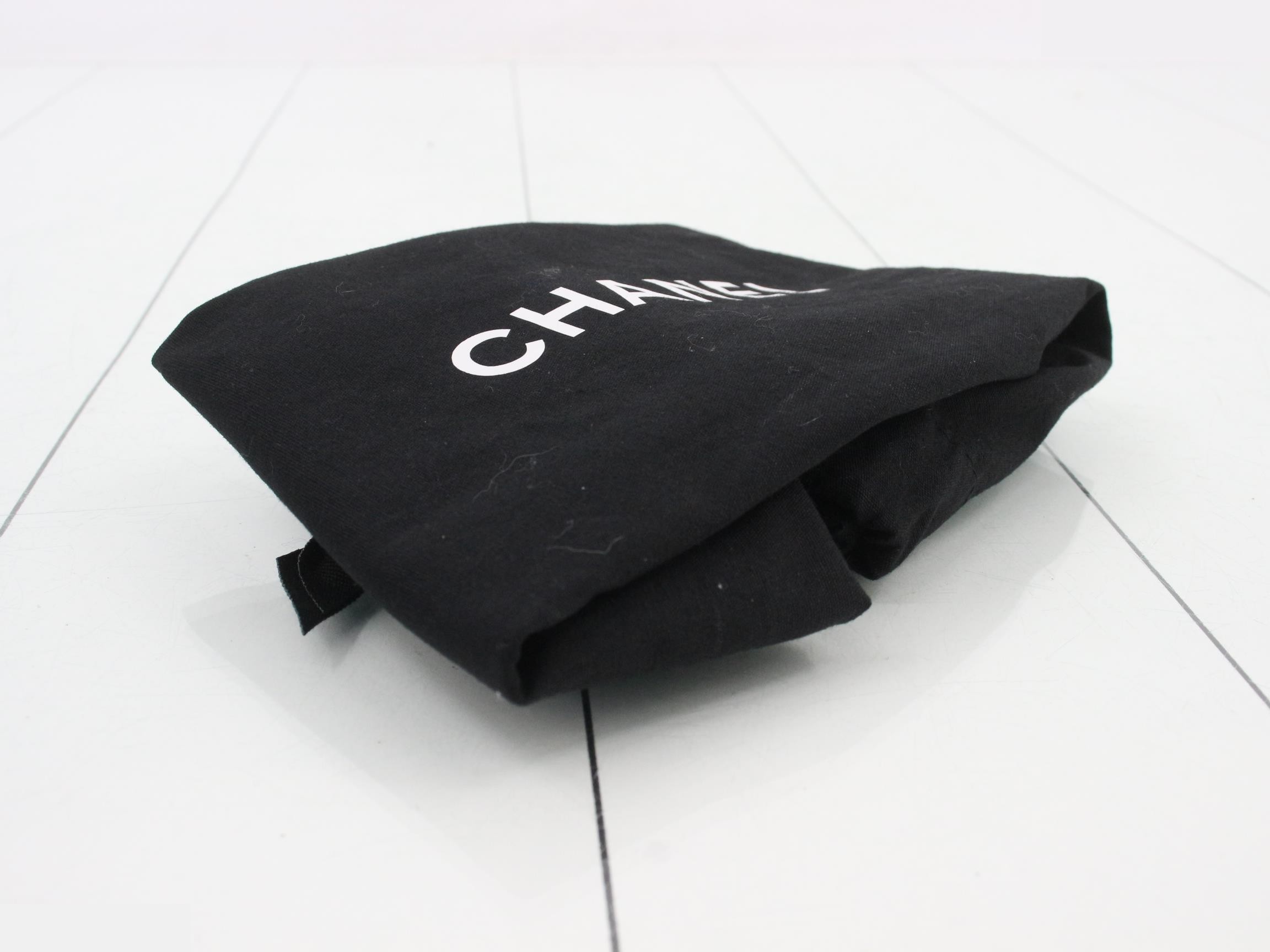 Shearling pouch, blue tones — view 5