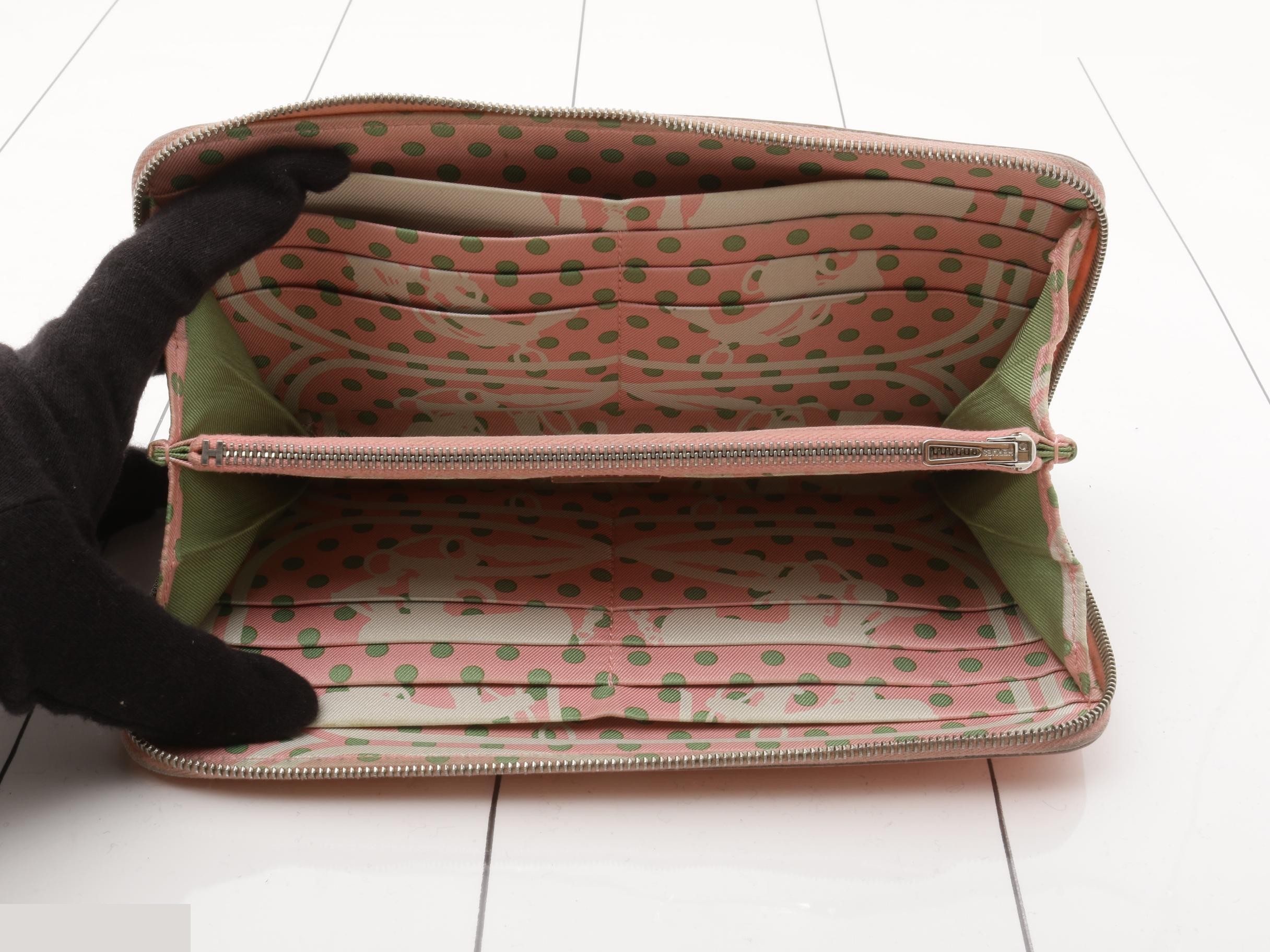 Azap Silk In HERMES wallet, Y stamp. — view 4