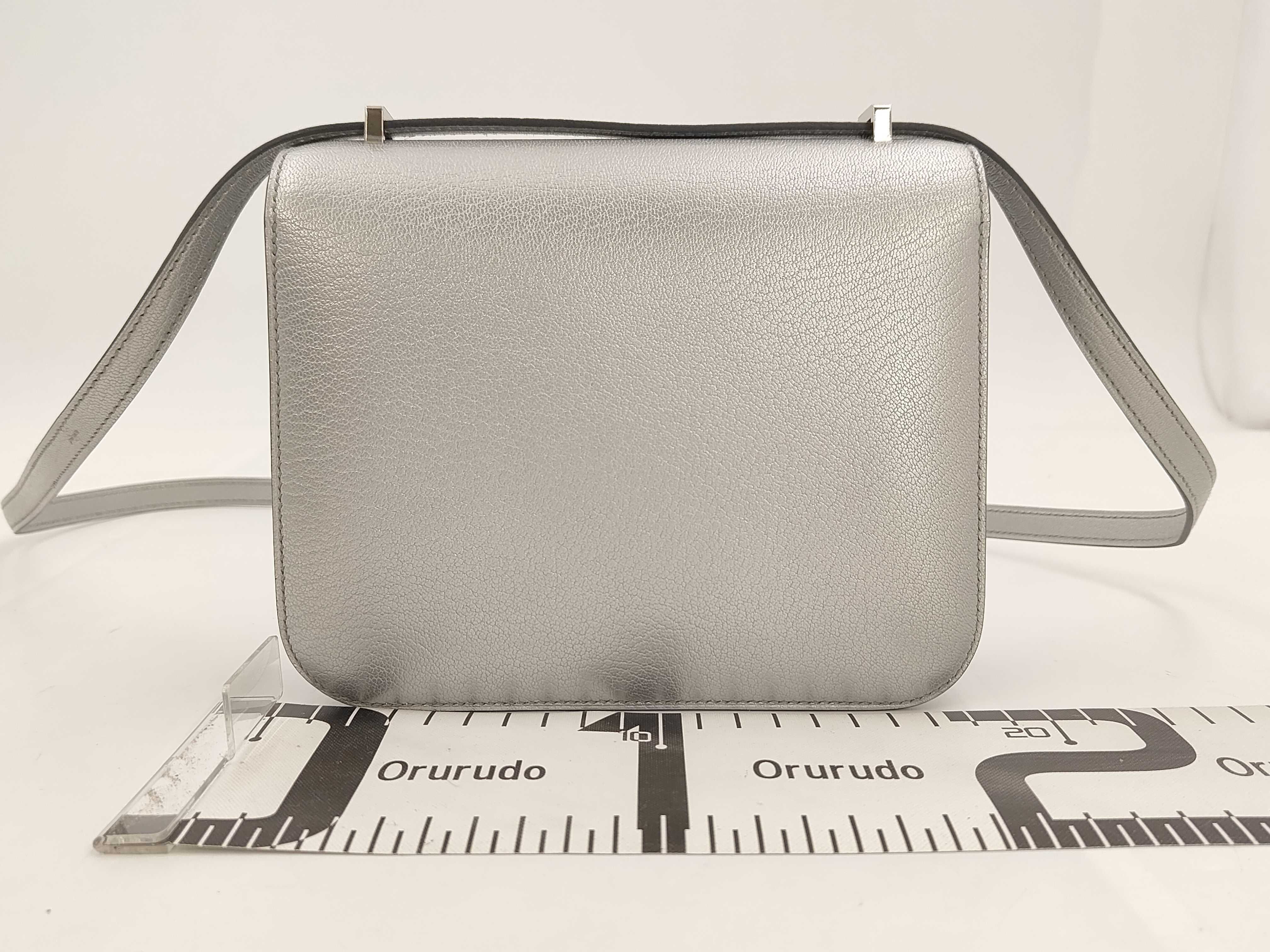 Kelly 25 Touch Madame Light Green Shoulder Bag with Silver Hardware and Gold Stamp — view 2