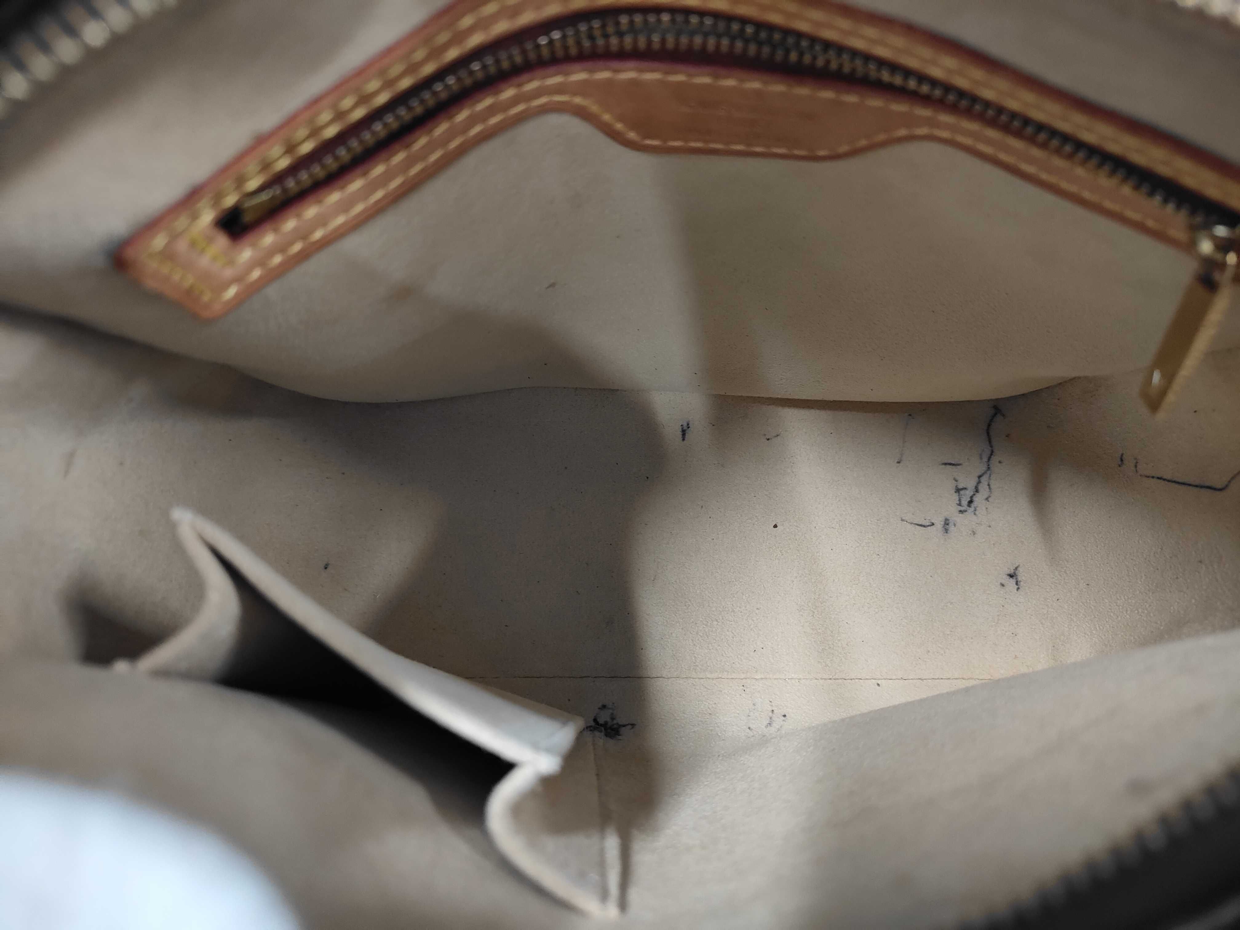 Monogram Looping MM M51146 FL0062 Shoulder Bag — view 8