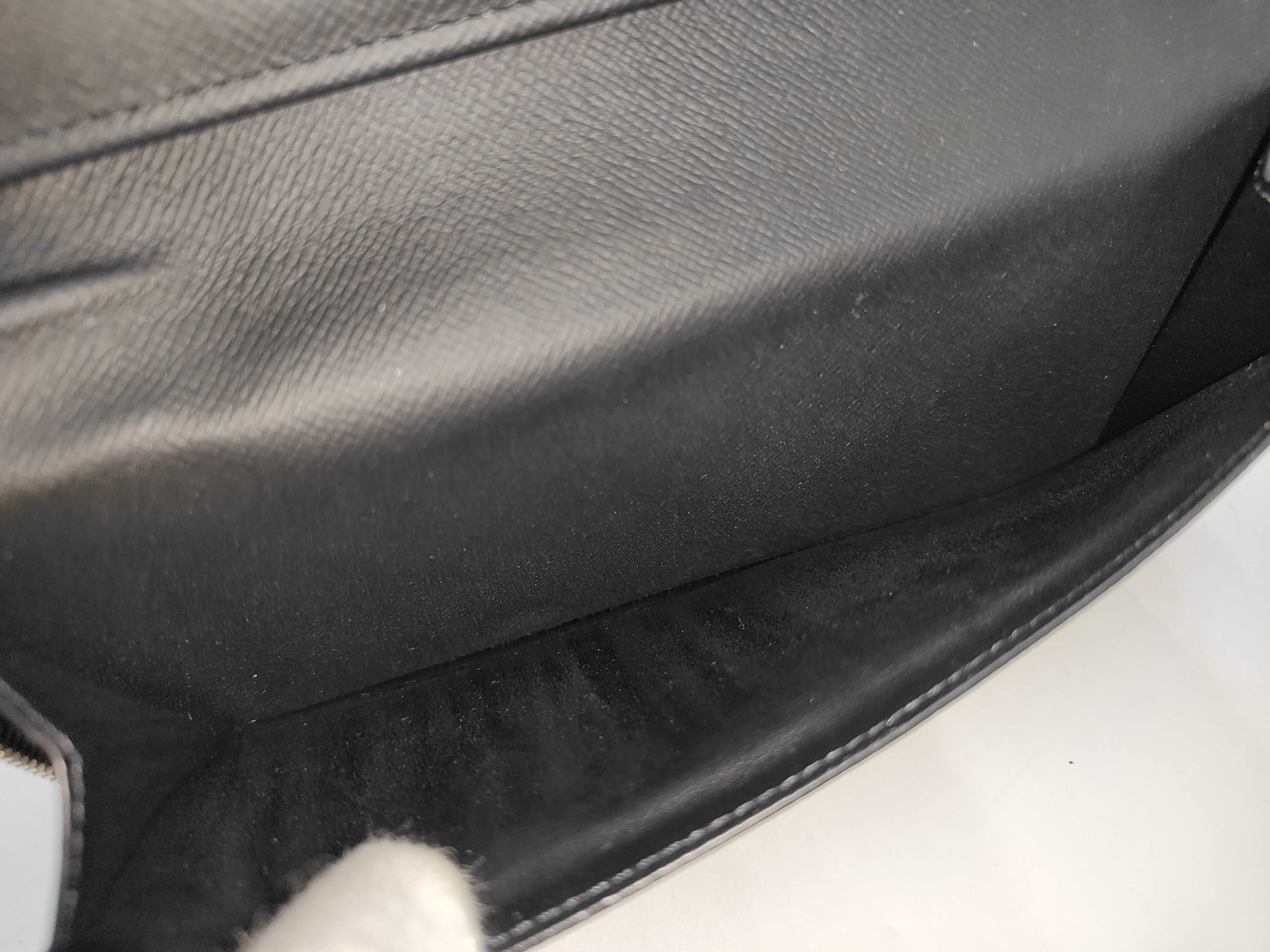 LV wallet — view 7