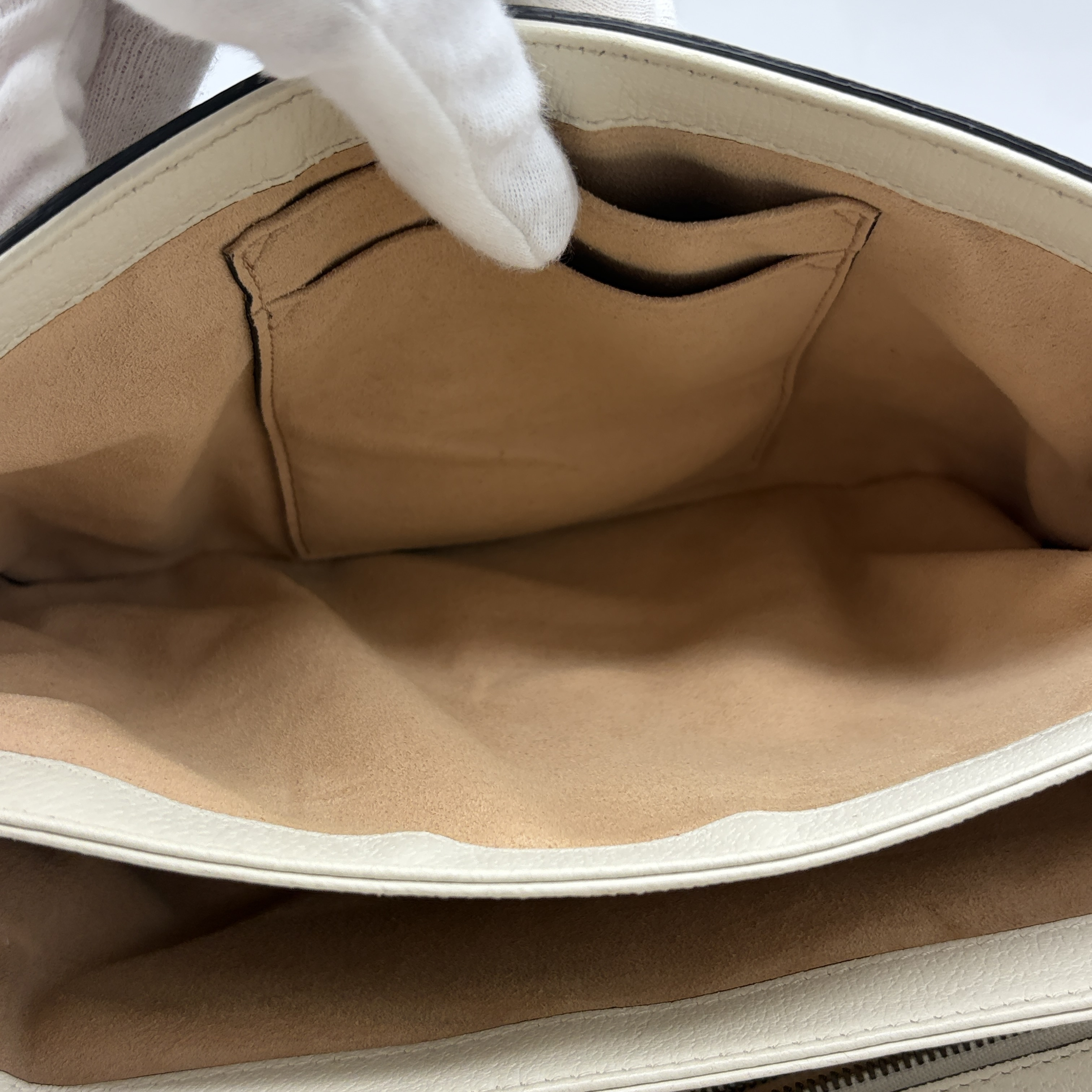 Queen Margaret Shoulder Bag (Sherry Line) — view 10