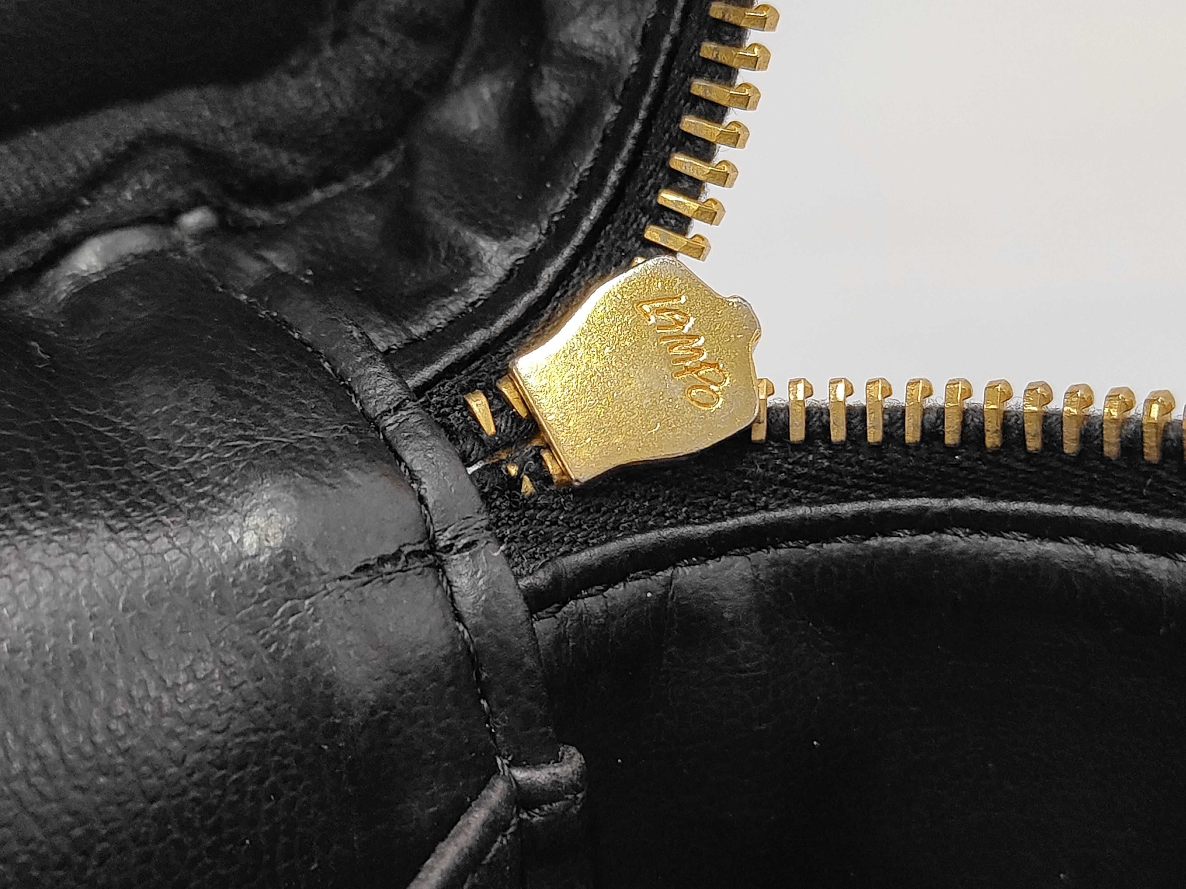Caviar Black Vanity Bag with Coco Mark and Seal — view 10