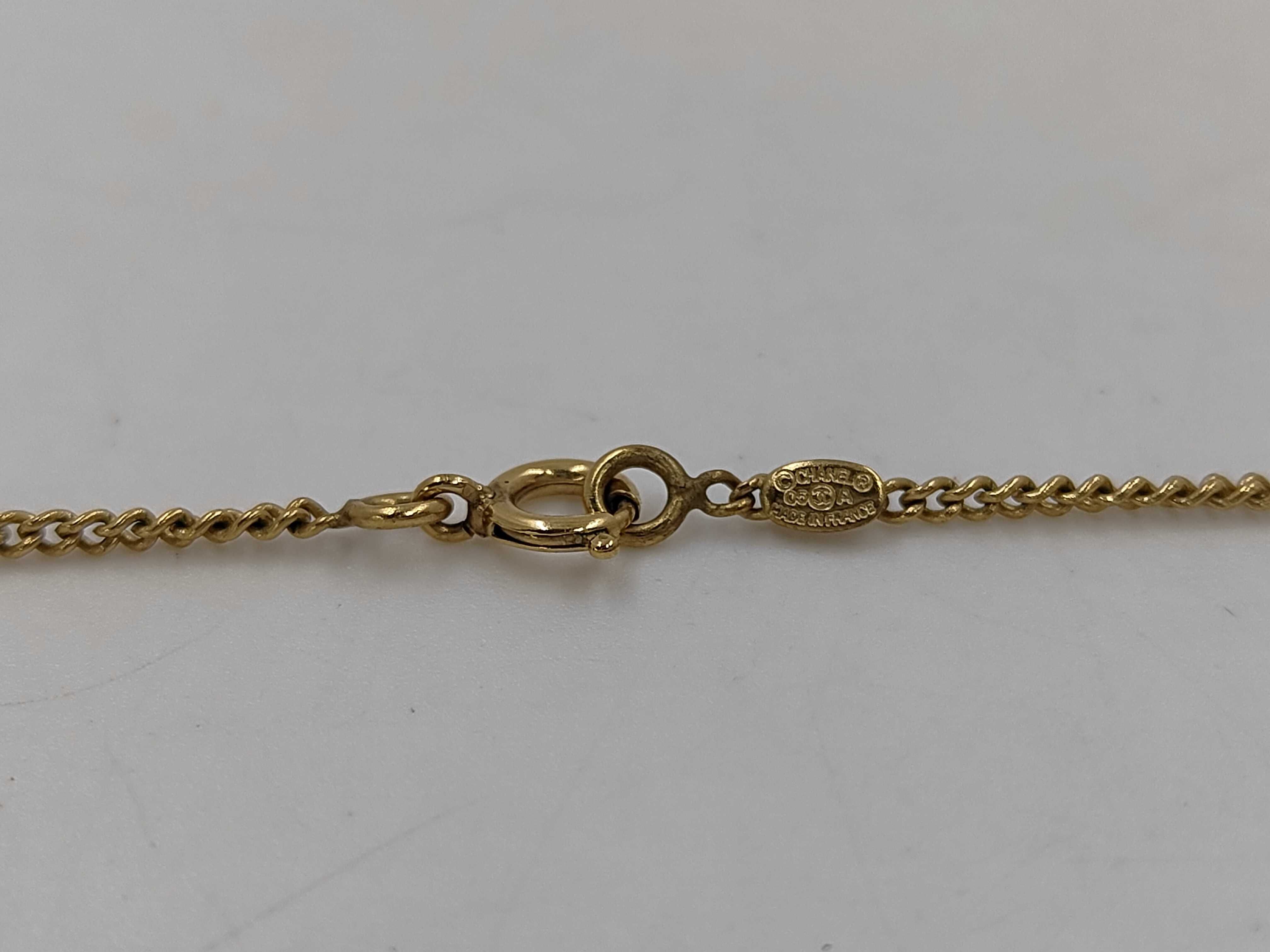 05A Rabbit Necklace — view 4