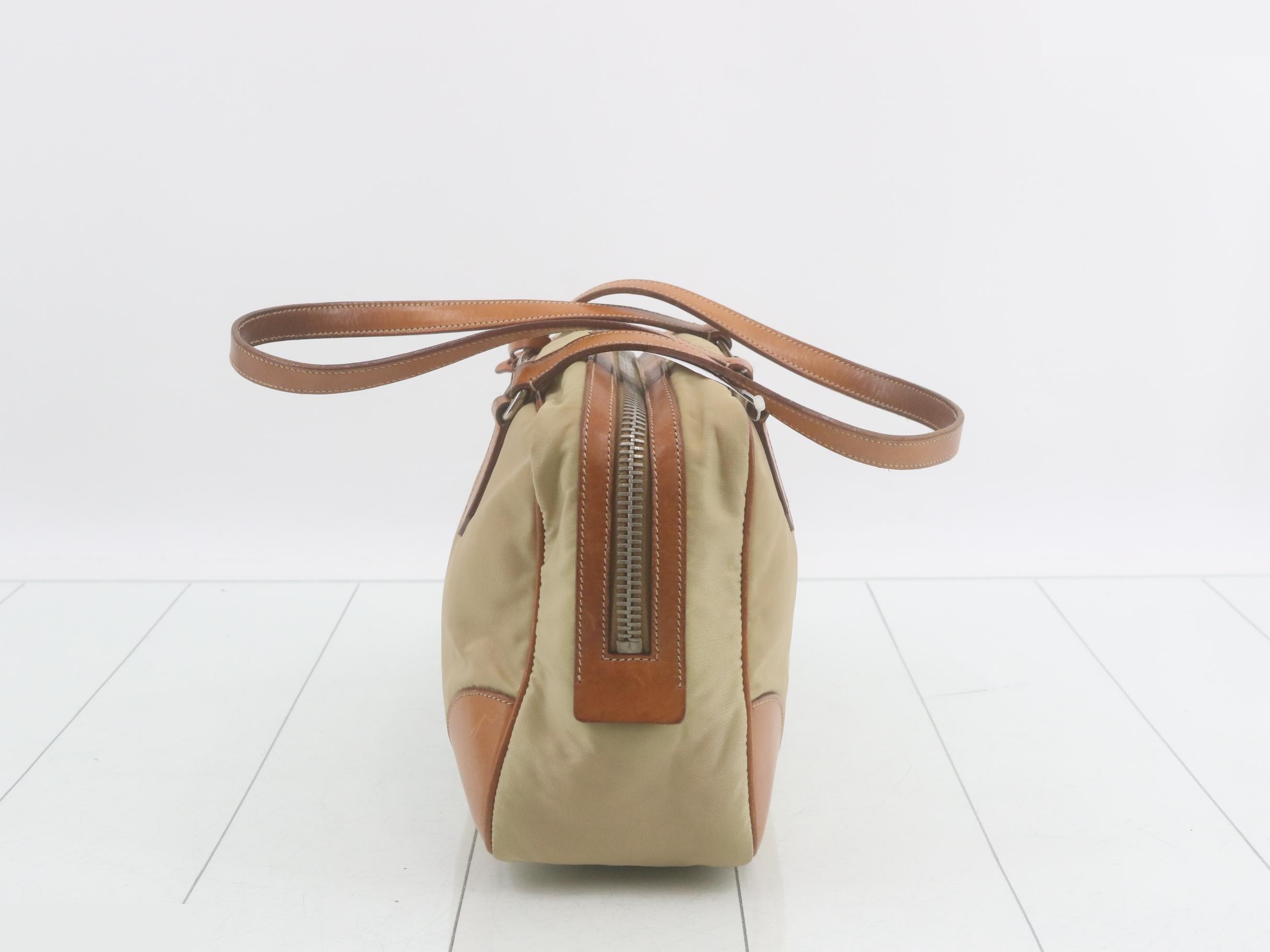 handbag — view 3