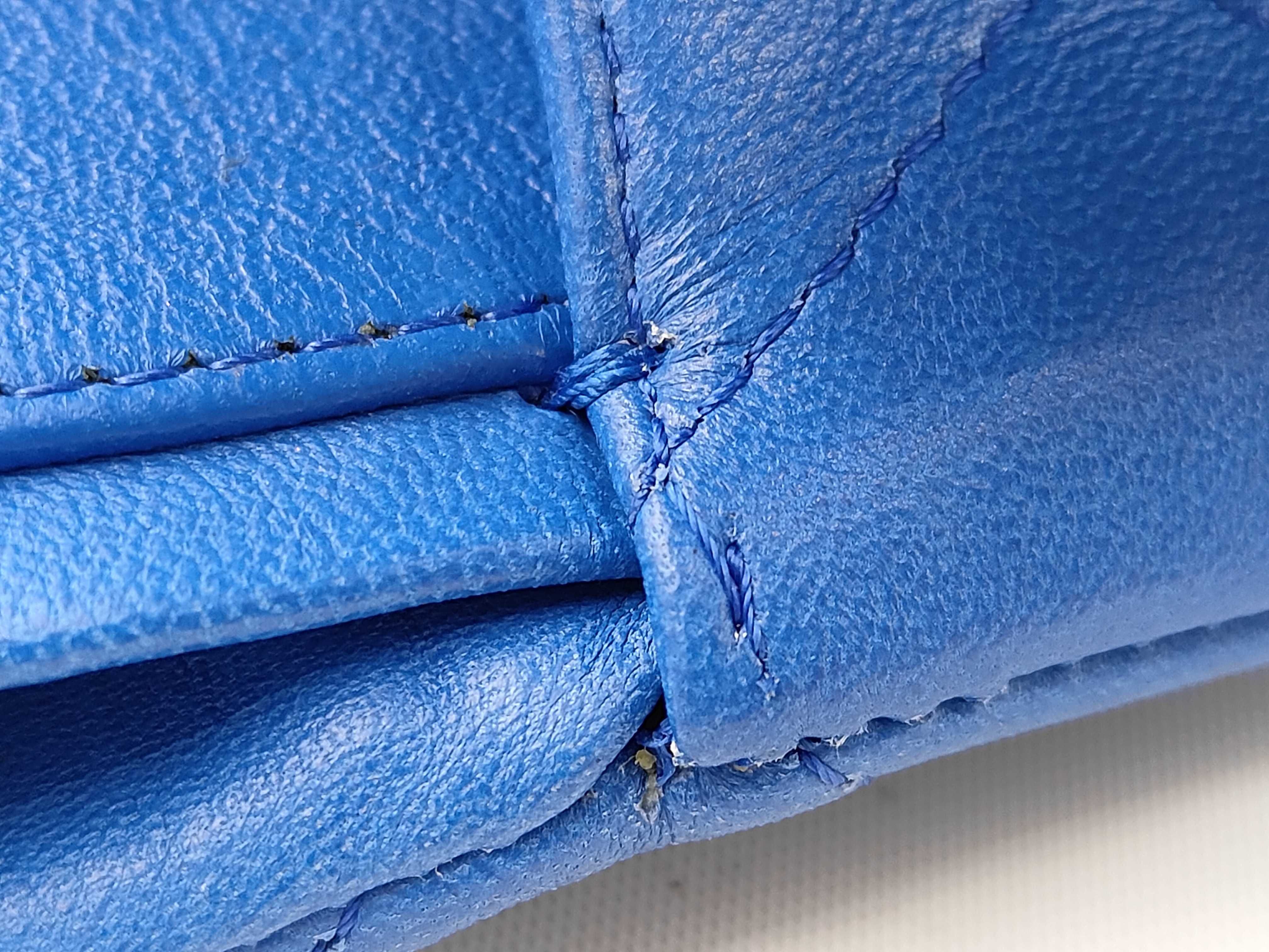 Matelassé 30 Double Flap Chain Shoulder Bag, Lambskin, Blue — view 8