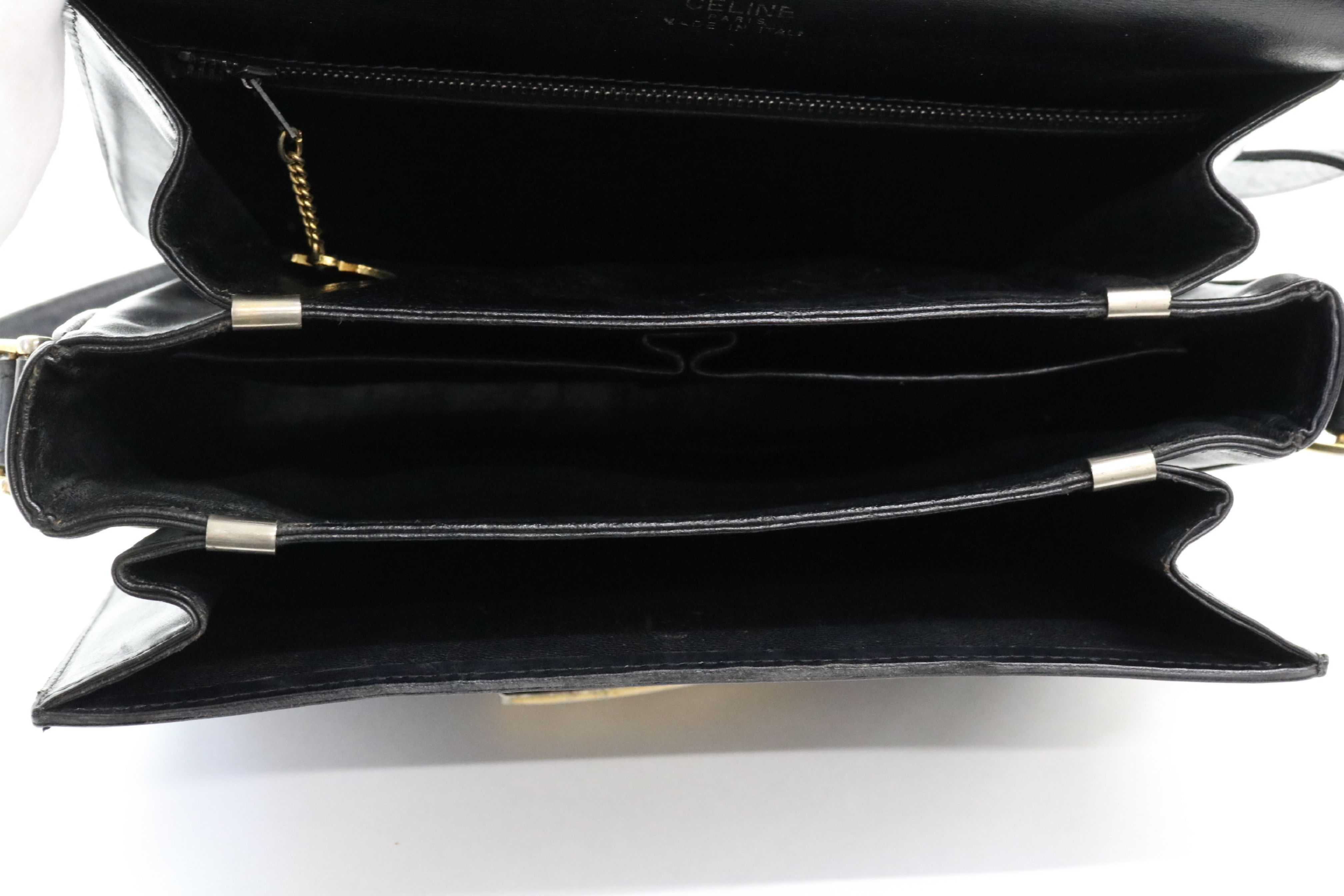 leather shoulder bag with carriage hardware — view 8