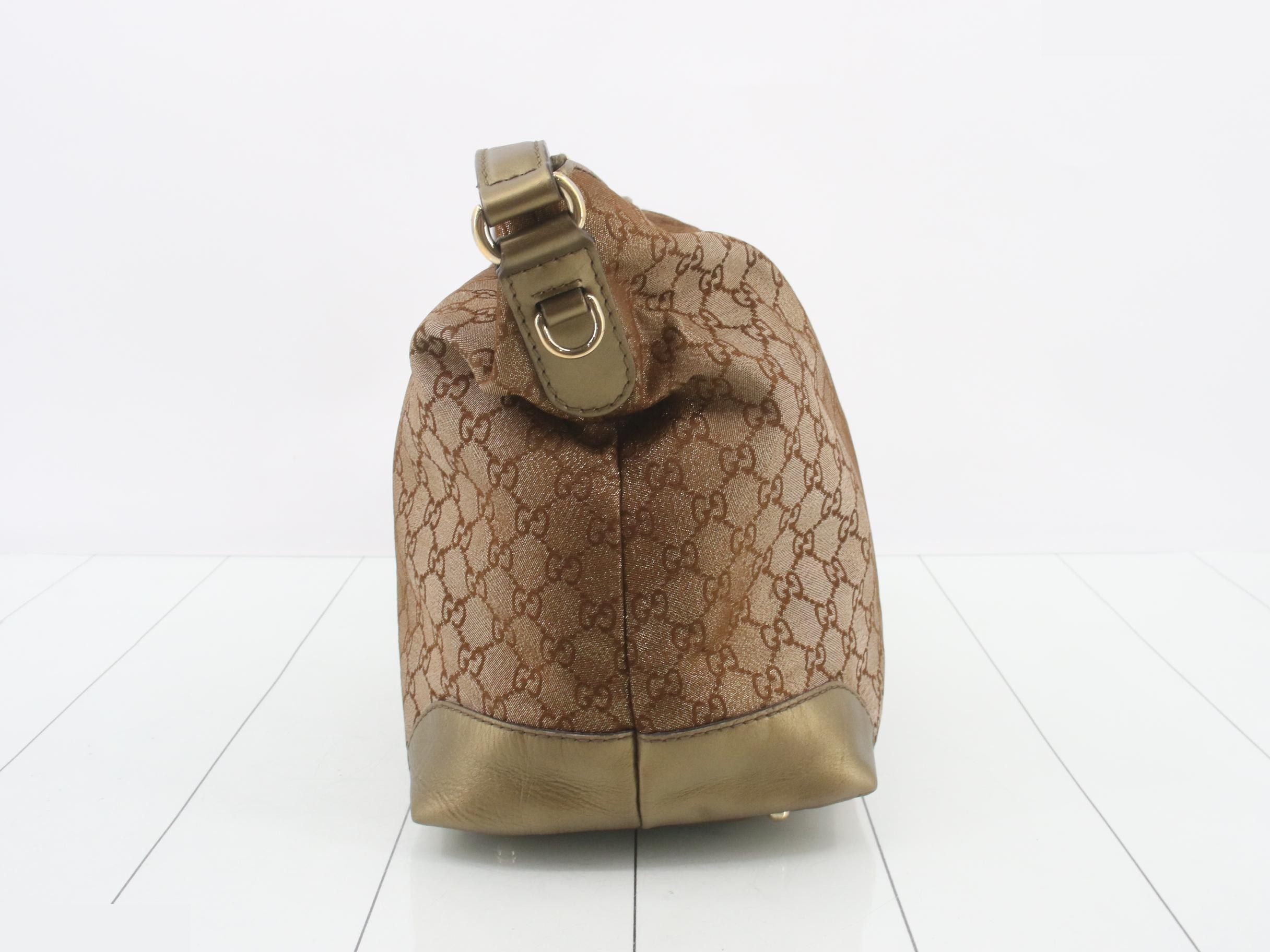 GG Canvas Heart Charm One-Shoulder Bag - Gold x Brown — view 3