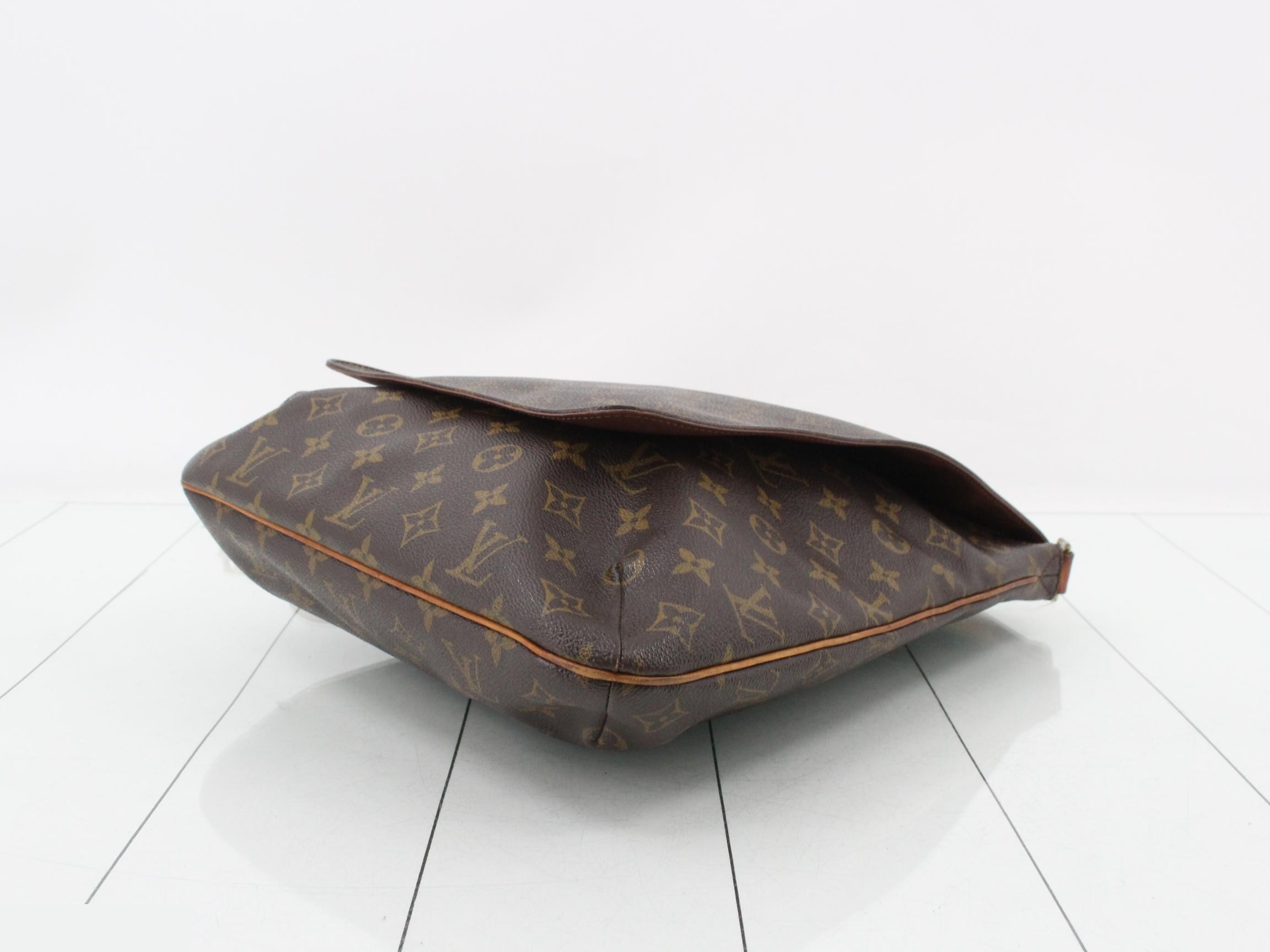 Shoulder bag — view 6