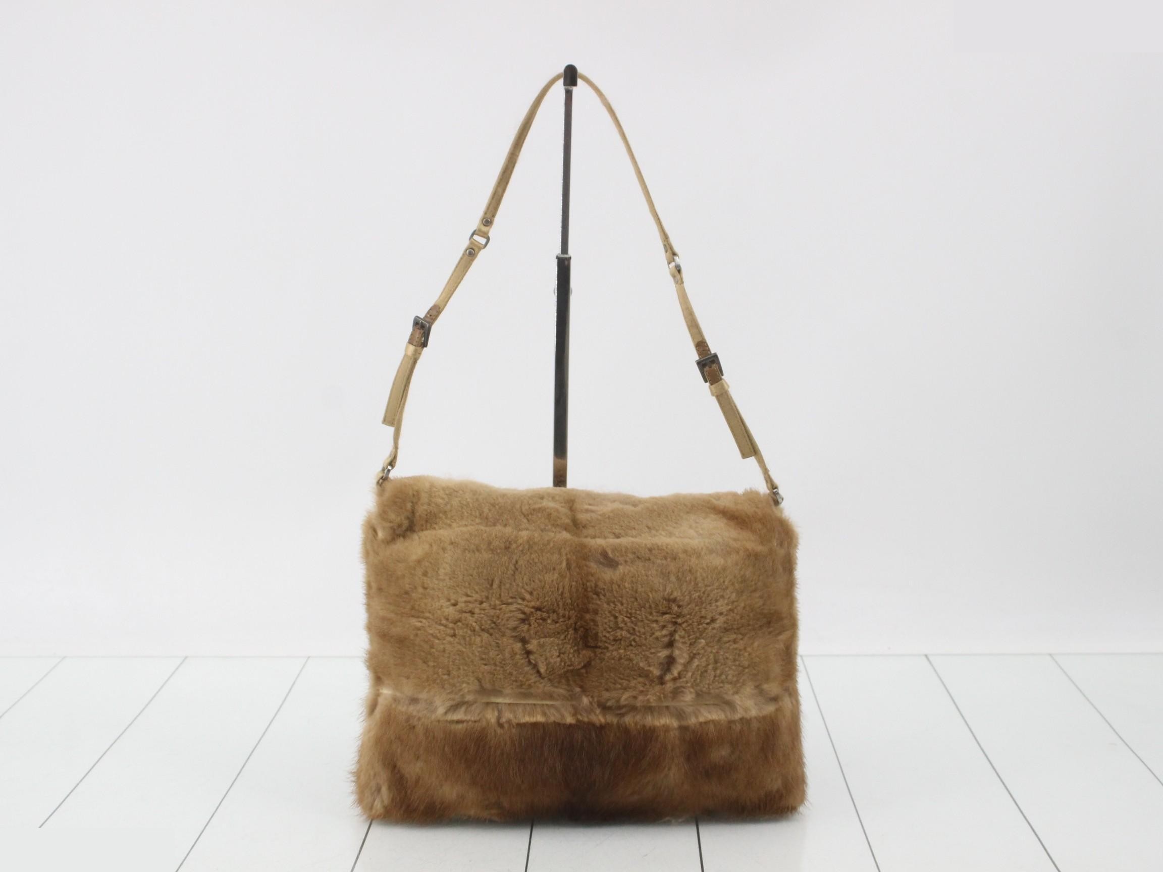 BR0467 Fur Shoulder Bag — view 2