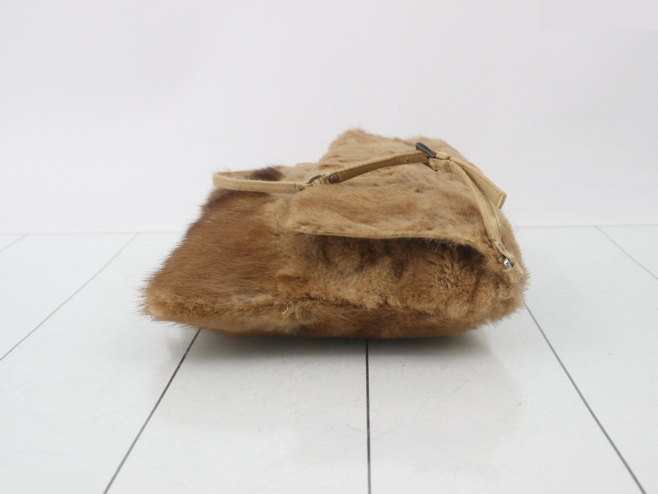 BR0467 Fur Shoulder Bag — view 3