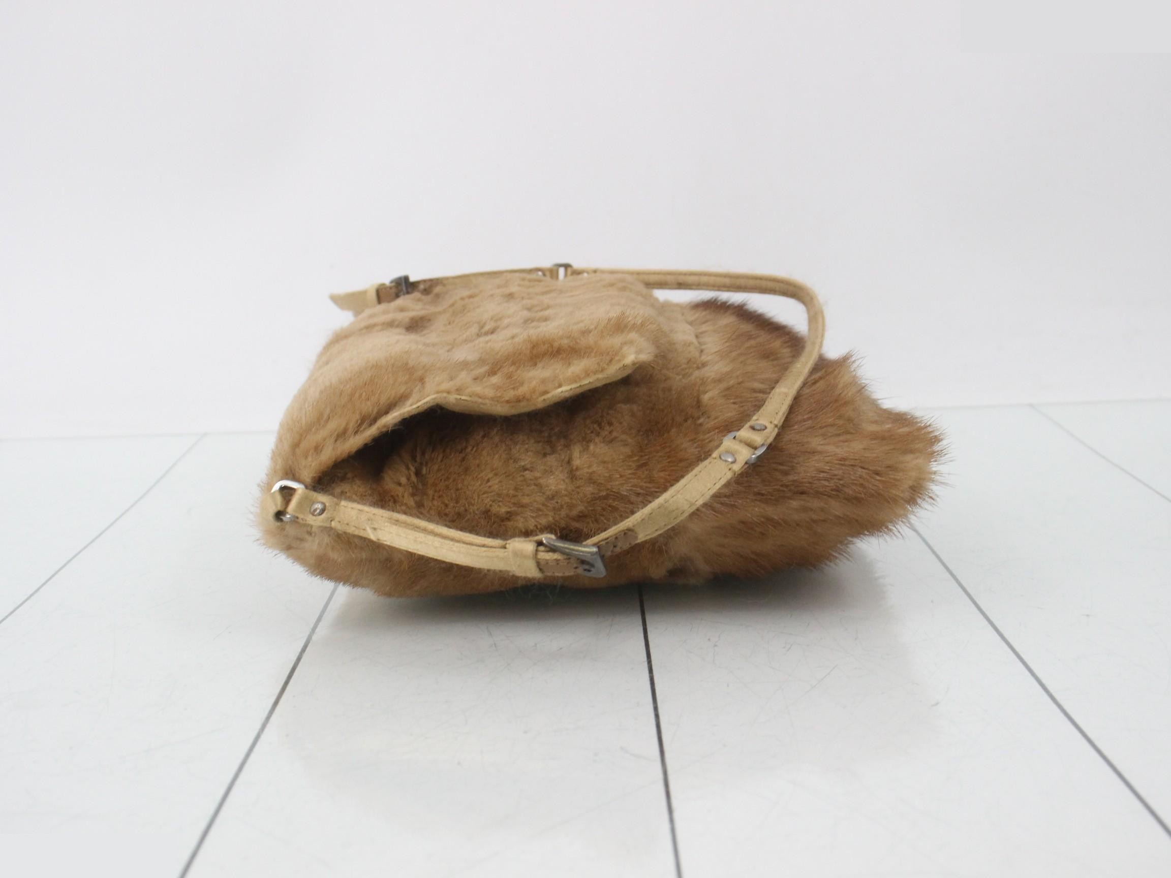 BR0467 Fur Shoulder Bag — view 4