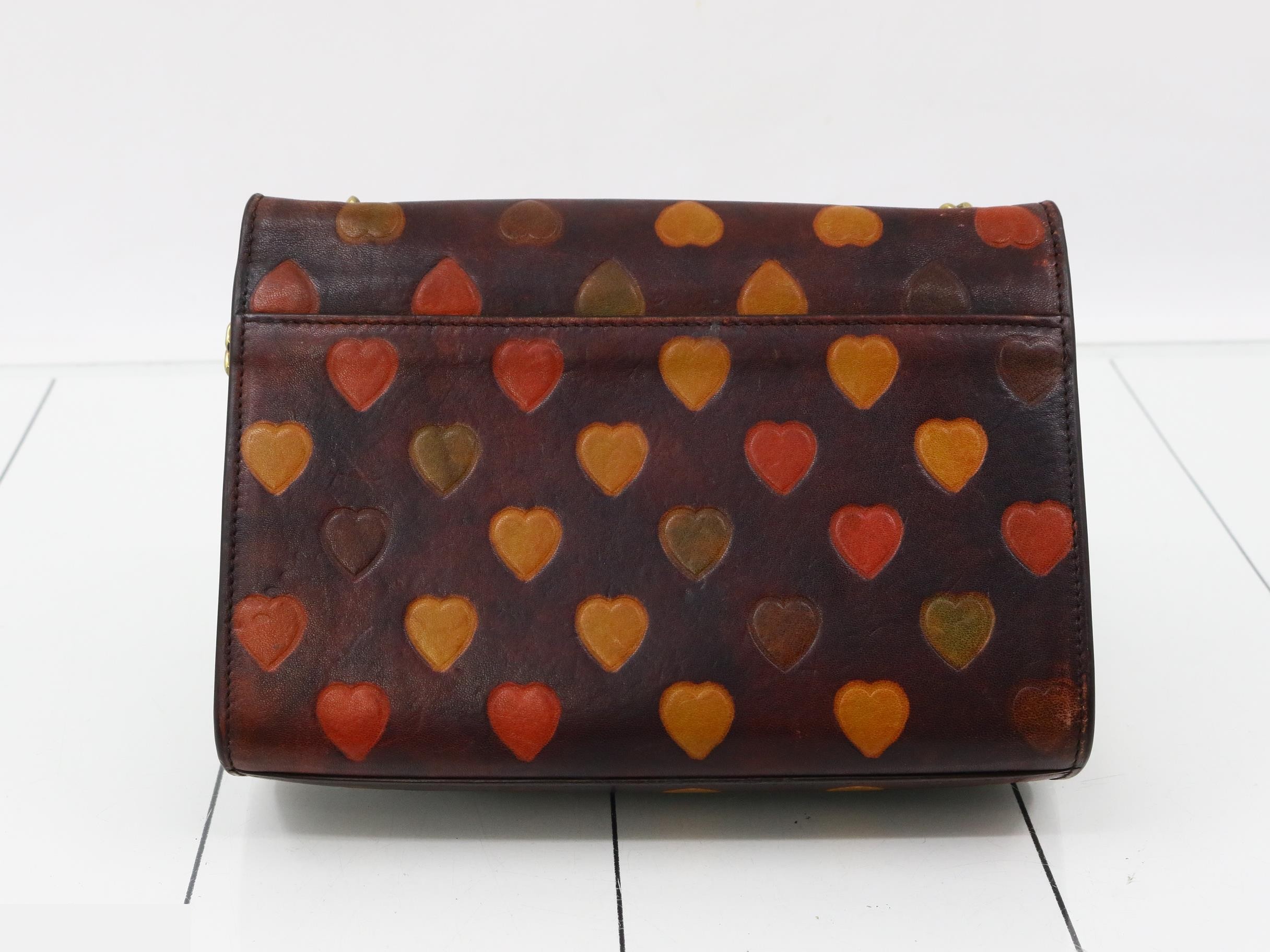 Leather heart pattern chain shoulder bag — view 2