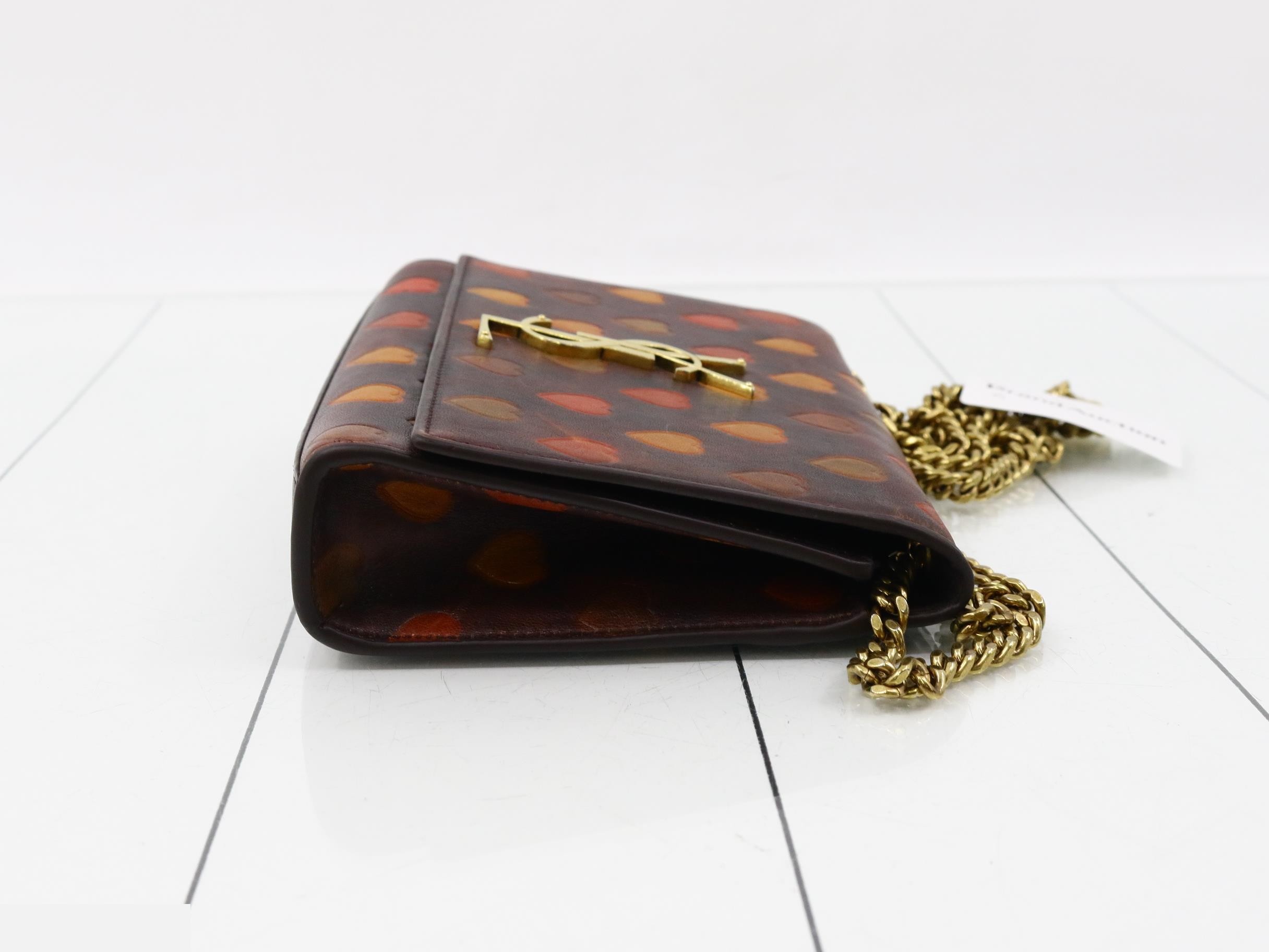 Leather heart pattern chain shoulder bag — view 3