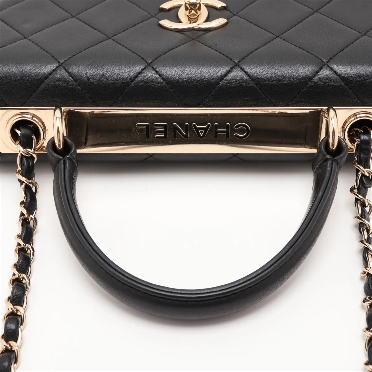 Trendy CC Lambskin 2-Way Handbag, Black with Gold Hardware, 26247202 (Serial Number 26-series), Hardware with Thread Attachment — view 5