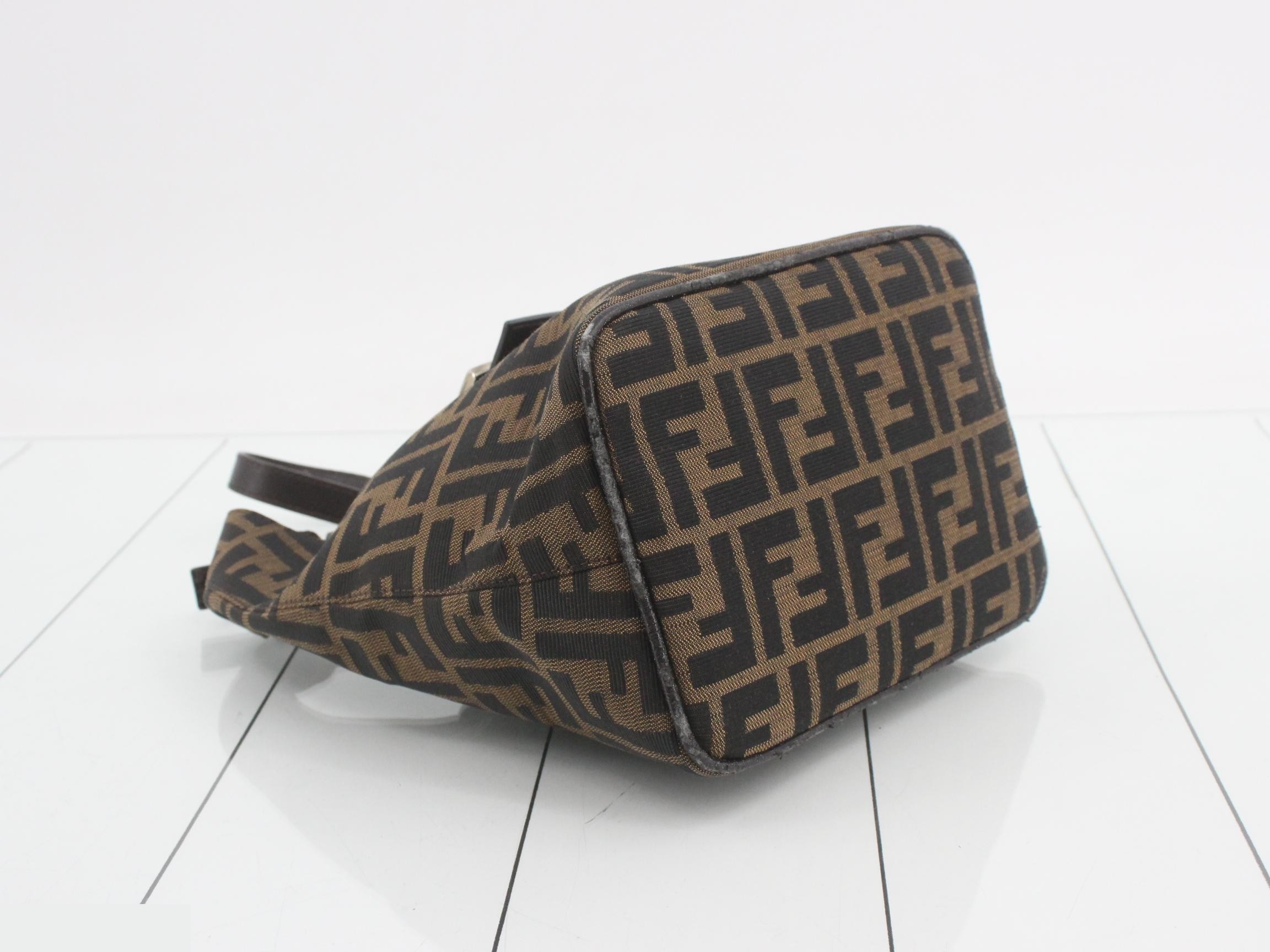 handbag — view 5
