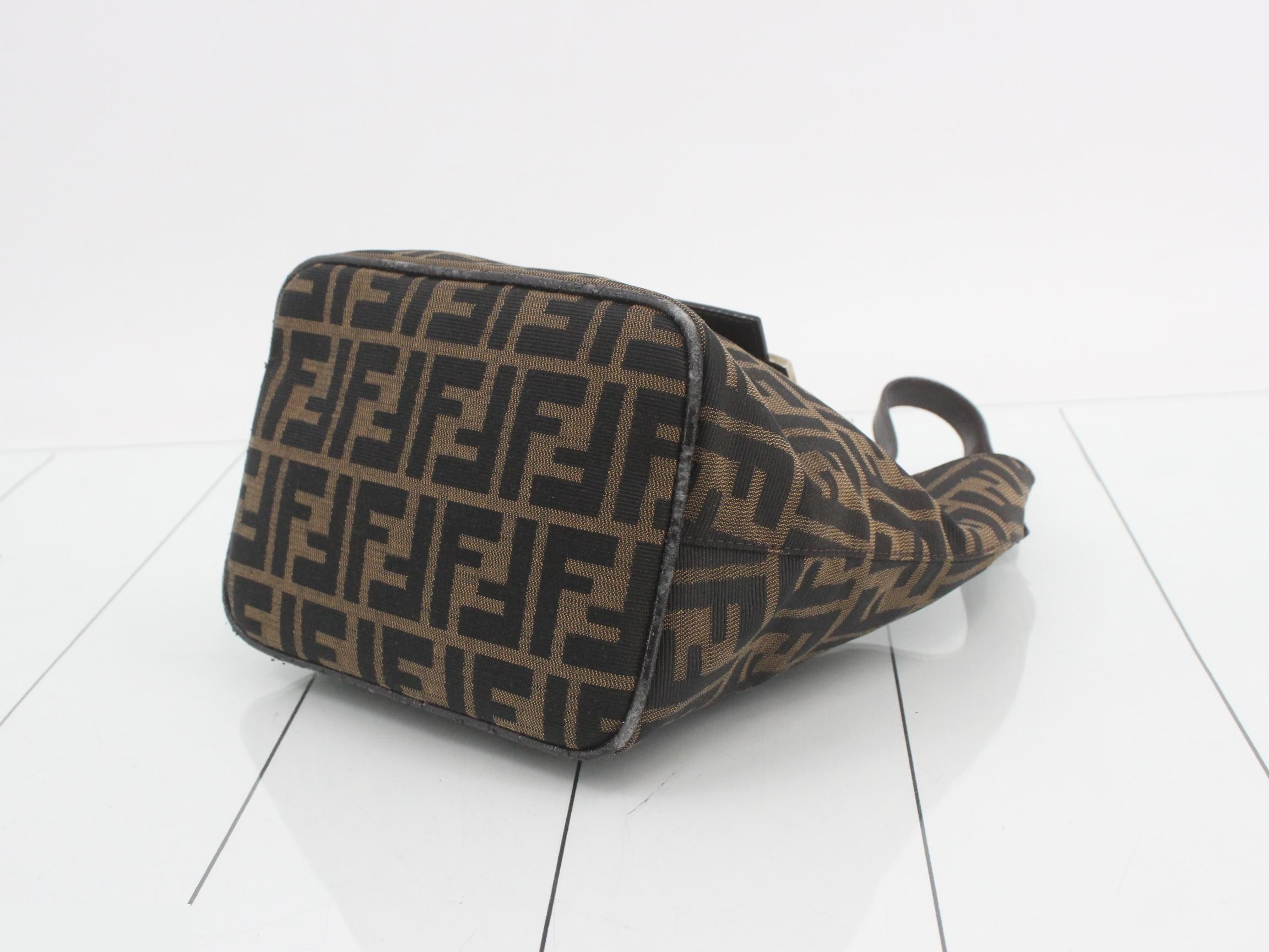 handbag — view 6