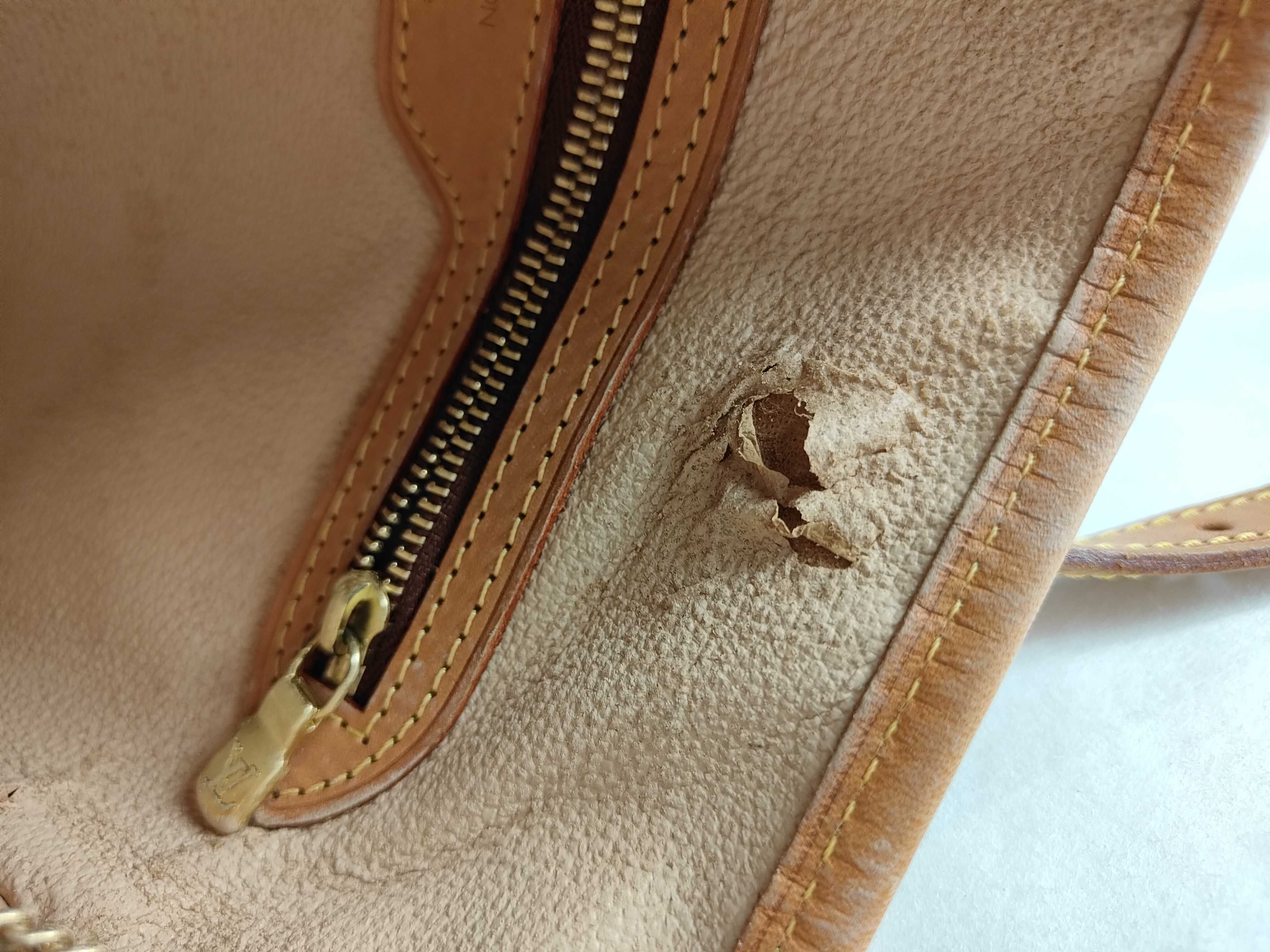 Monogram Louis Vuitton Bucket PM Monogram with Pouch M42238 Tote Bag — view 12