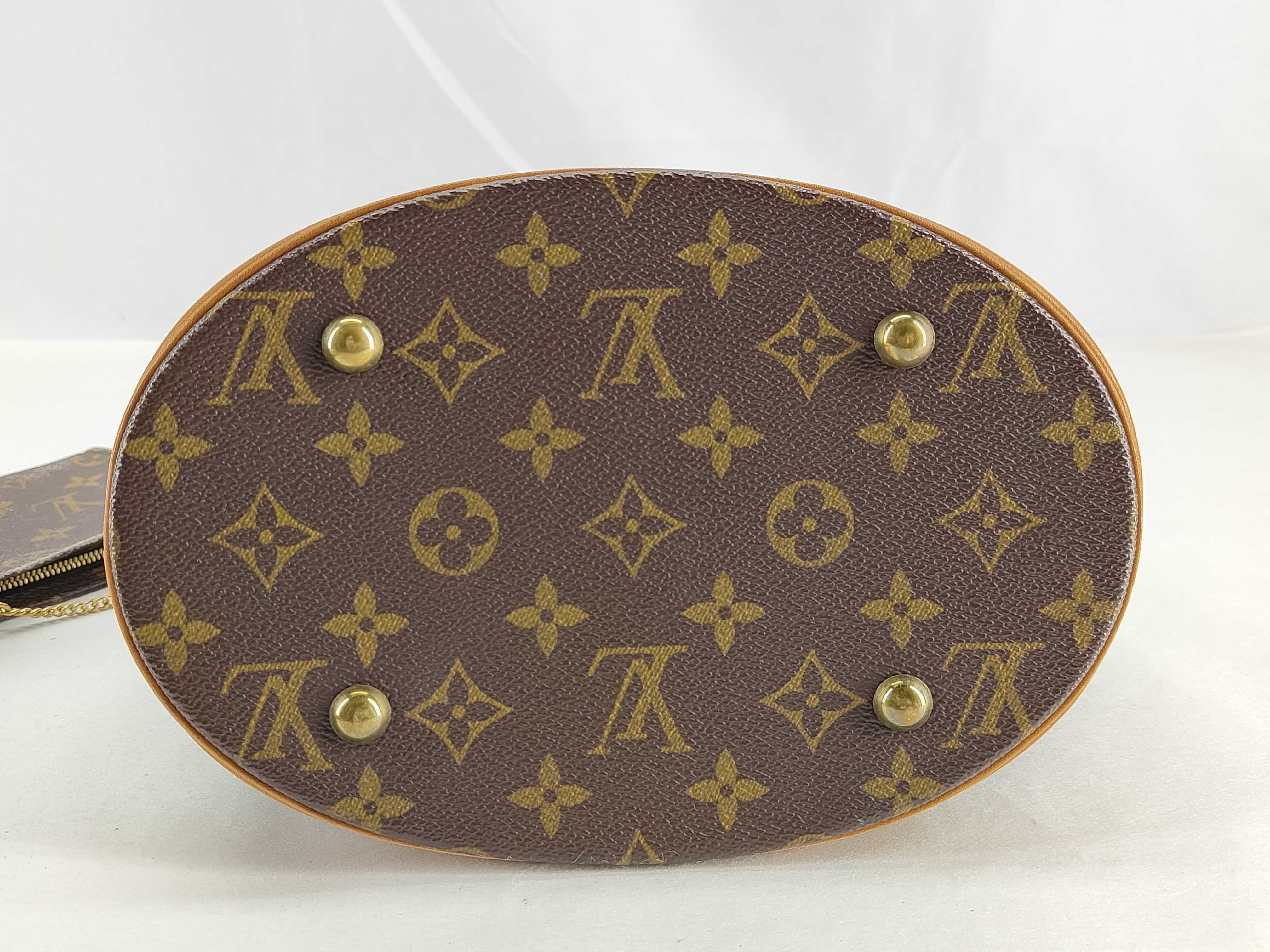 Monogram Louis Vuitton Bucket PM Monogram with Pouch M42238 Tote Bag — view 8