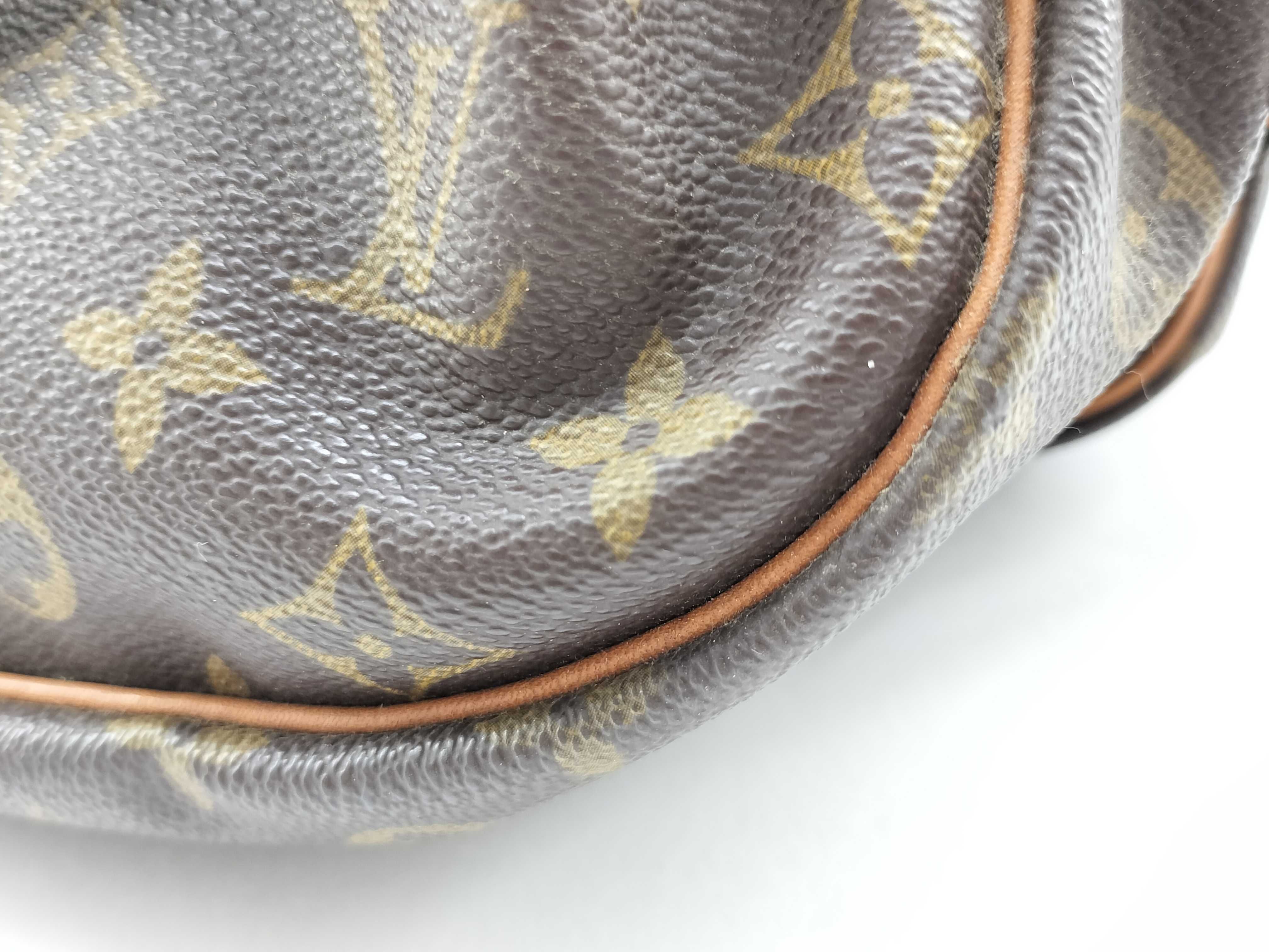 Monogram Louis Vuitton Monogram Shoulder Bag — view 5