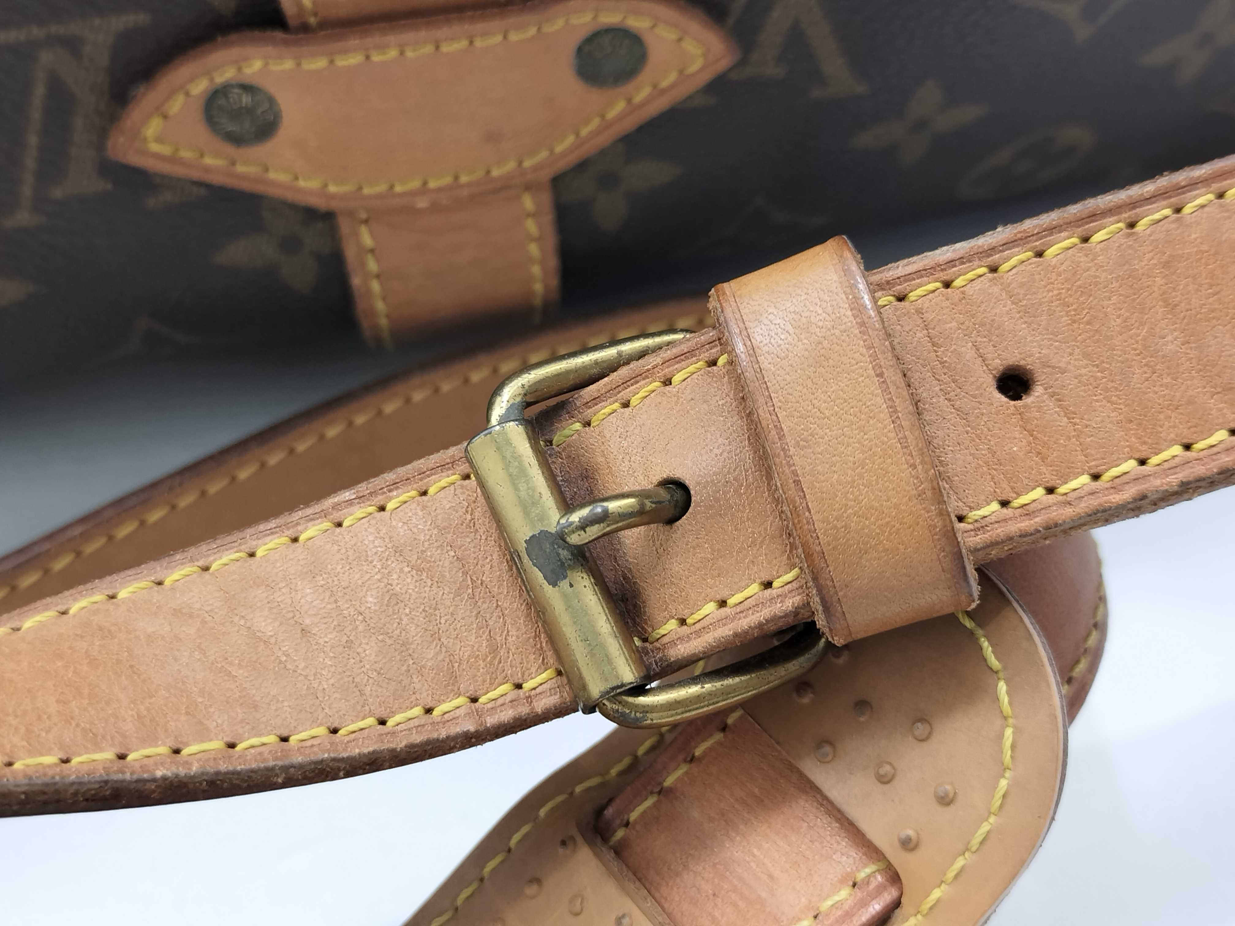 Monogram Louis Vuitton Monogram Shoulder Bag — view 9
