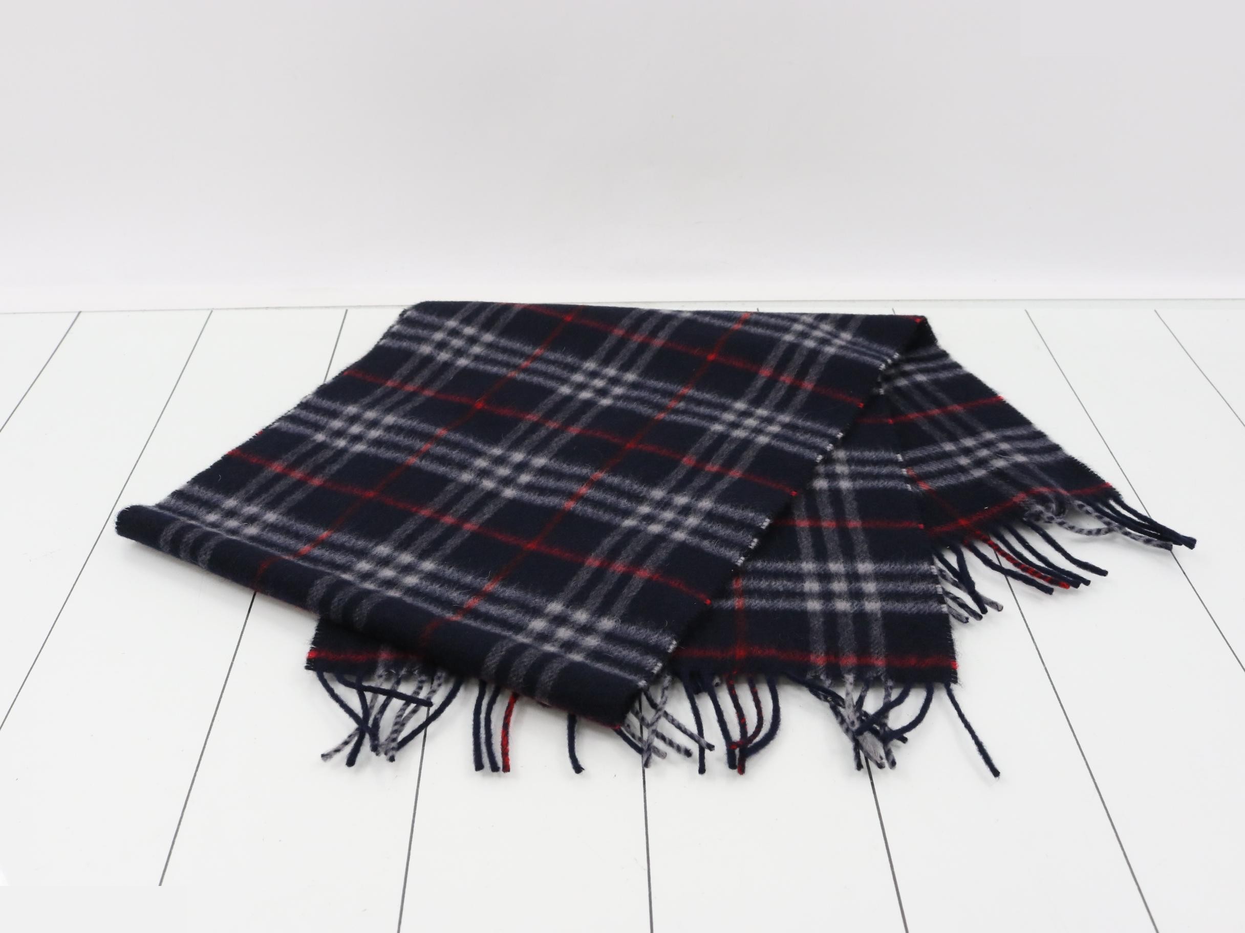 Nova Check Scarf, Navy — view 3