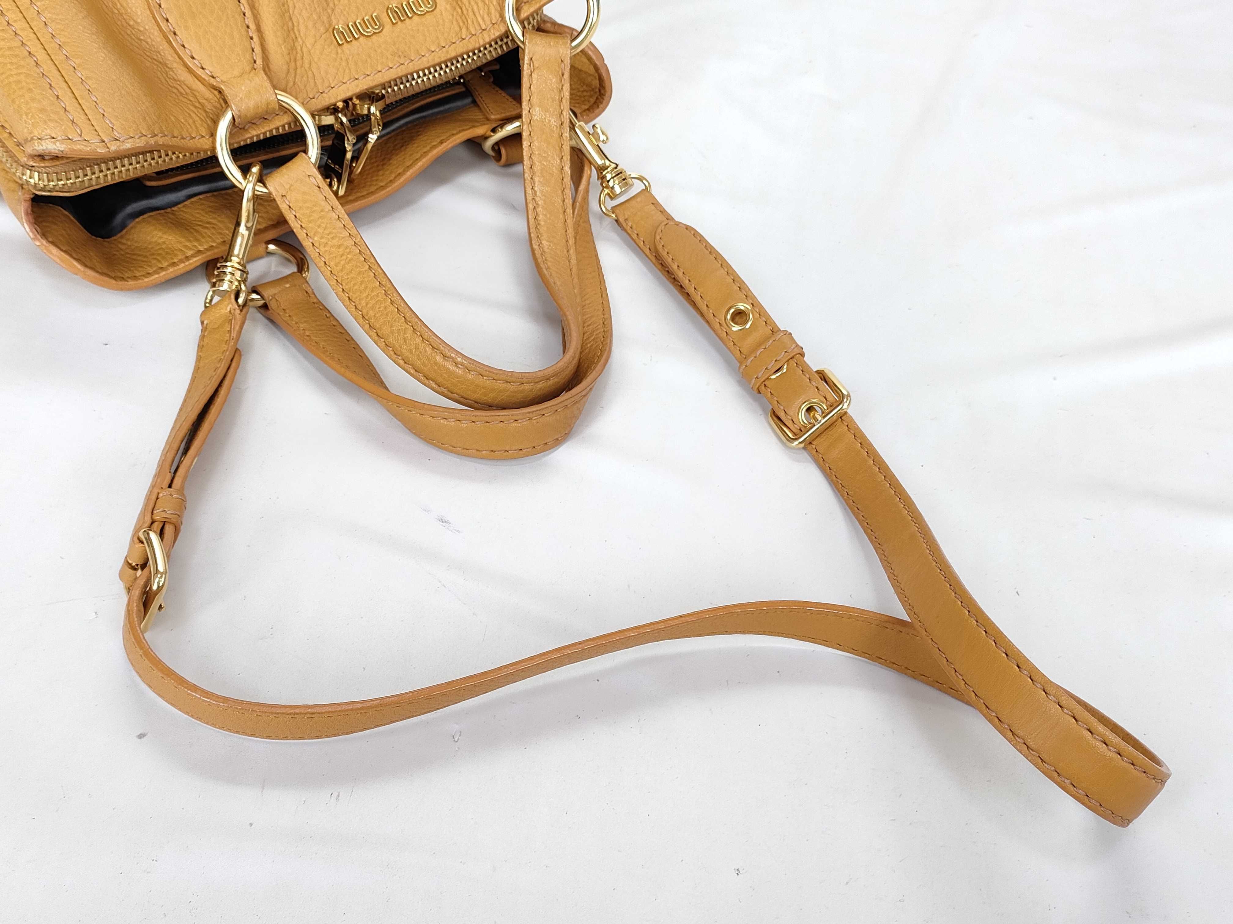 Vitello Luxe Handbag, 2-way Shoulder Bag, Gathered Handbag — view 6