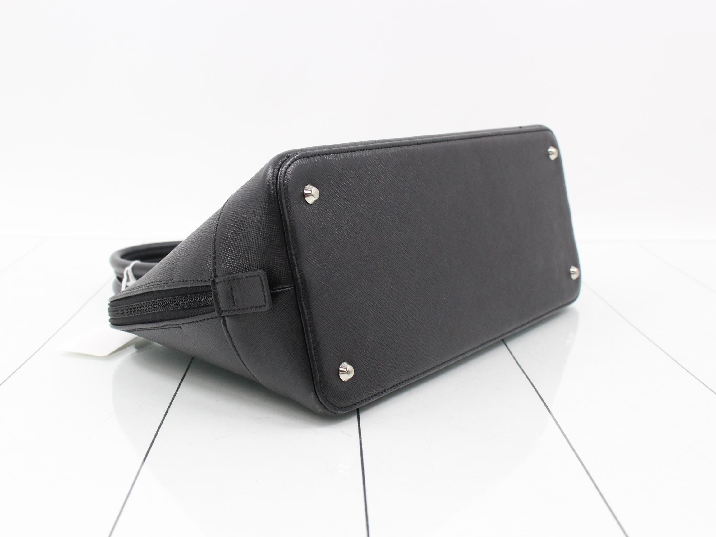 Logo handbag — view 5