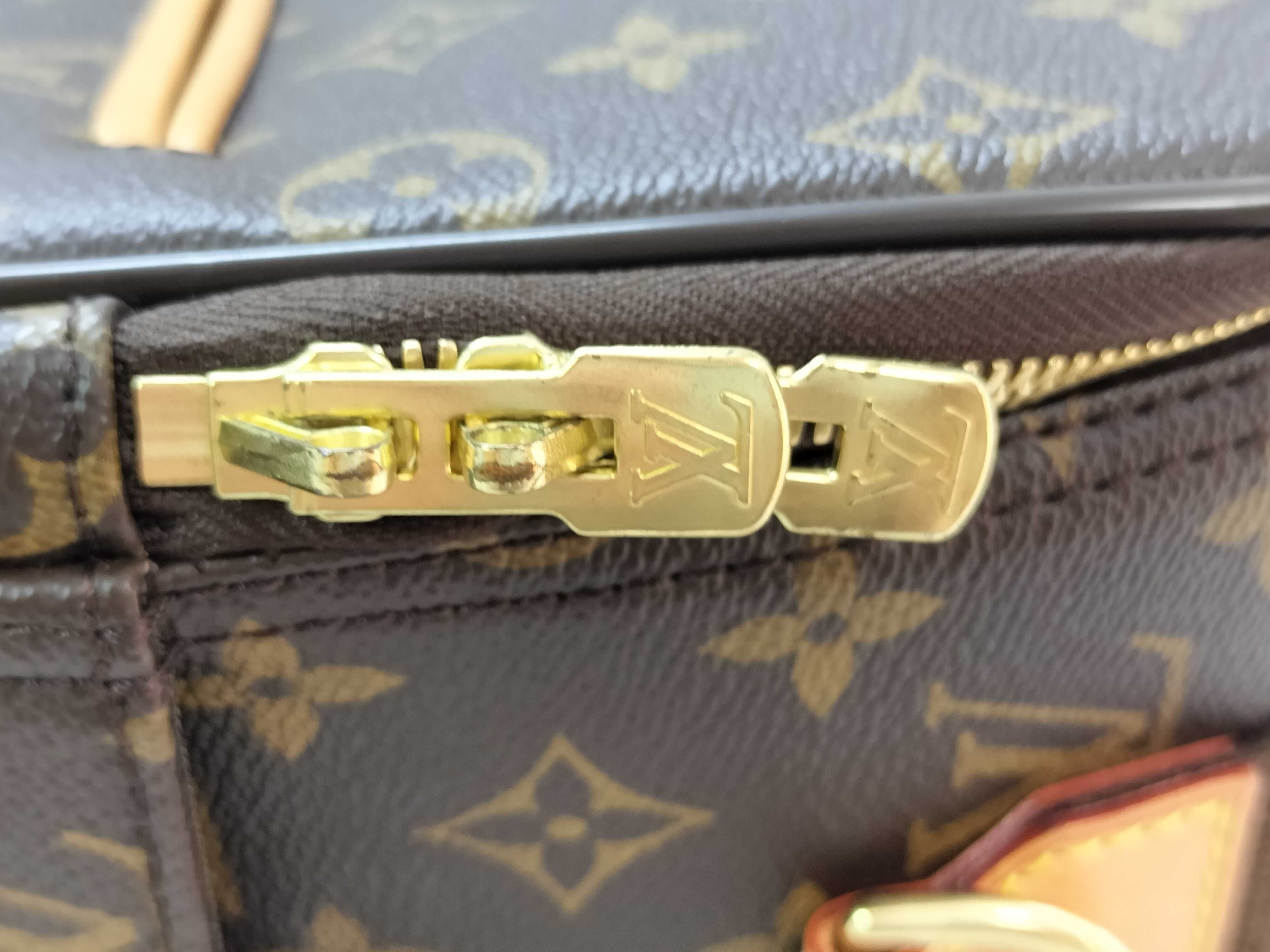 Monogram Trolley 50 M23259. Accessories: Name tag, padlock, carry bag. — view 14